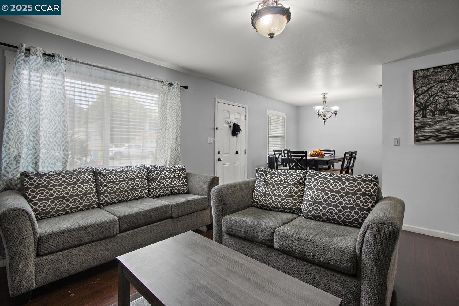 Detail Gallery Image 6 of 29 For 1214 Sereno Dr, Vallejo,  CA 94589 - 3 Beds | 1 Baths