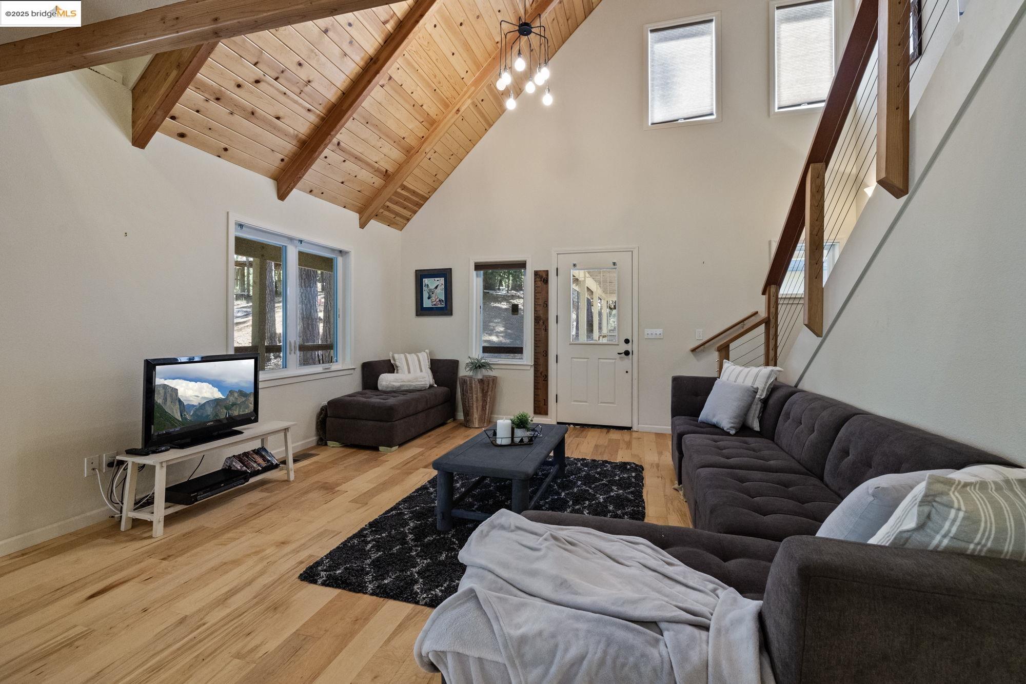 Detail Gallery Image 7 of 33 For 24669 Center Camp, Twain Harte,  CA 95383 - 3 Beds | 2 Baths