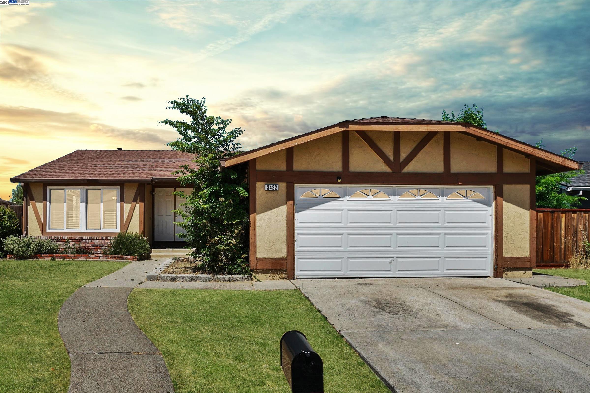 Detail Gallery Image 1 of 1 For 3432 Barmouth Dr, Antioch,  CA 94509 - 3 Beds | 2 Baths