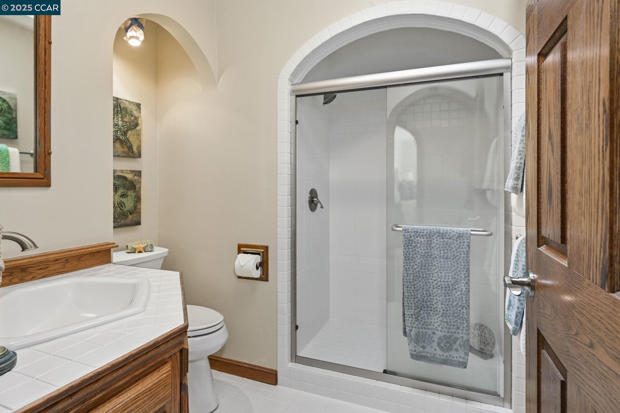 Detail Gallery Image 22 of 34 For 576 Best Rd, Pleasant Hill,  CA 94523 - 4 Beds | 3/1 Baths