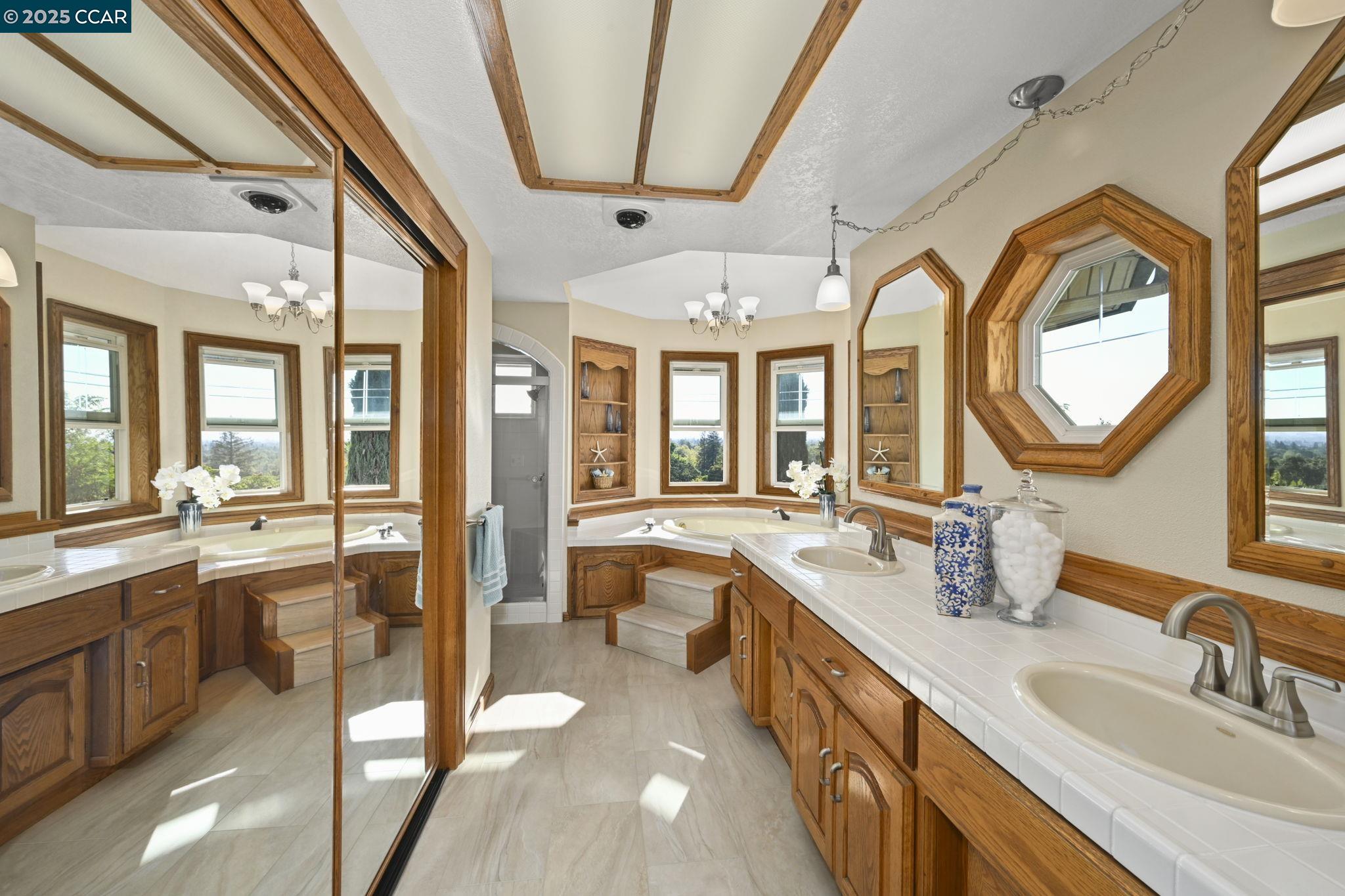 Detail Gallery Image 23 of 34 For 576 Best Rd, Pleasant Hill,  CA 94523 - 4 Beds | 3/1 Baths