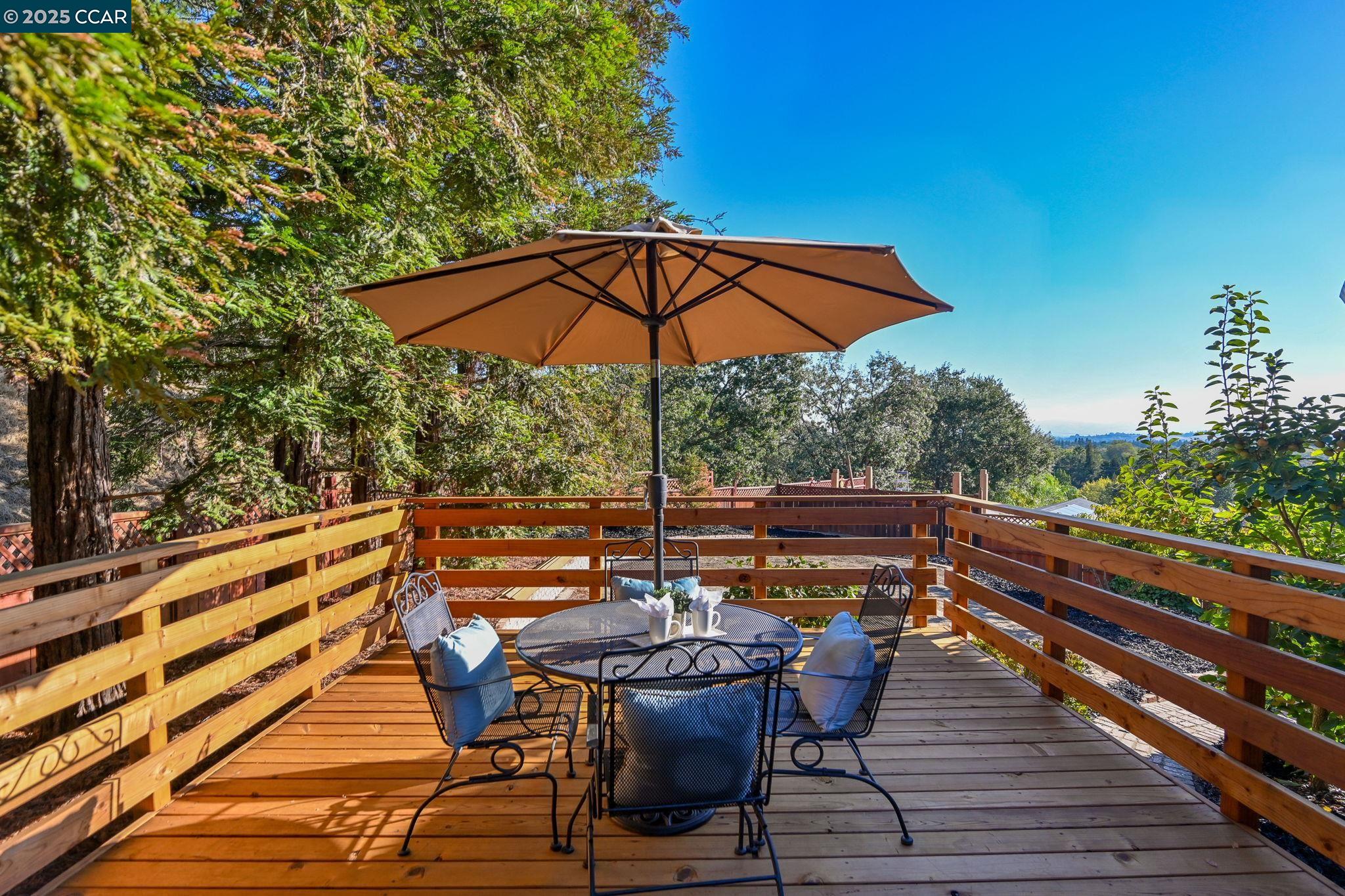 Detail Gallery Image 28 of 34 For 576 Best Rd, Pleasant Hill,  CA 94523 - 4 Beds | 3/1 Baths