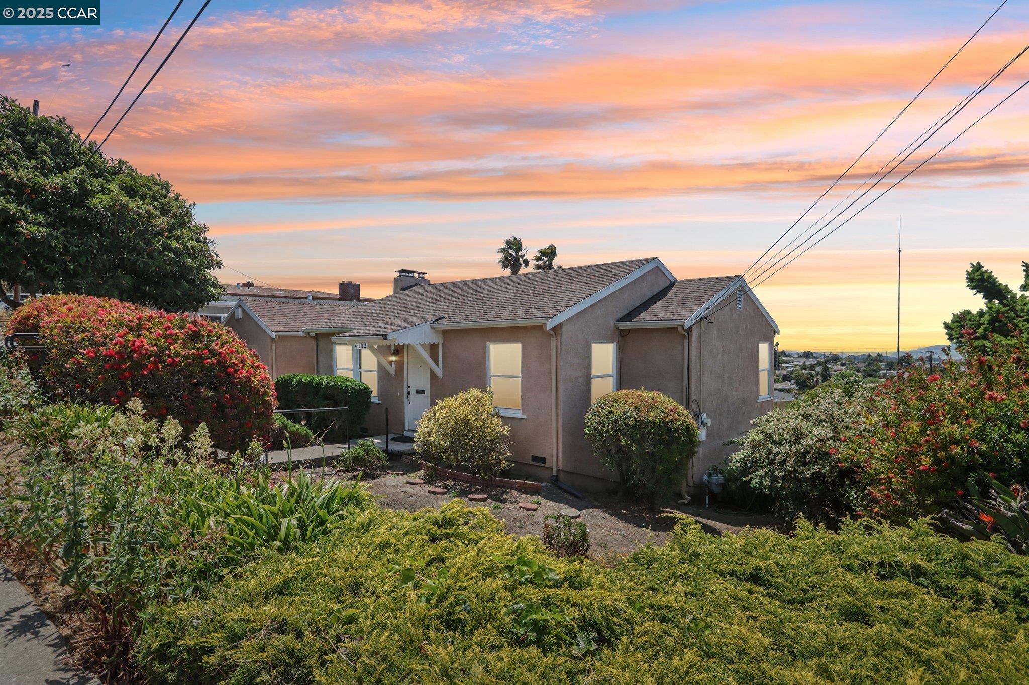 Detail Gallery Image 1 of 1 For 6102 Plymouth Ave, Richmond,  CA 94805 - 2 Beds | 1 Baths