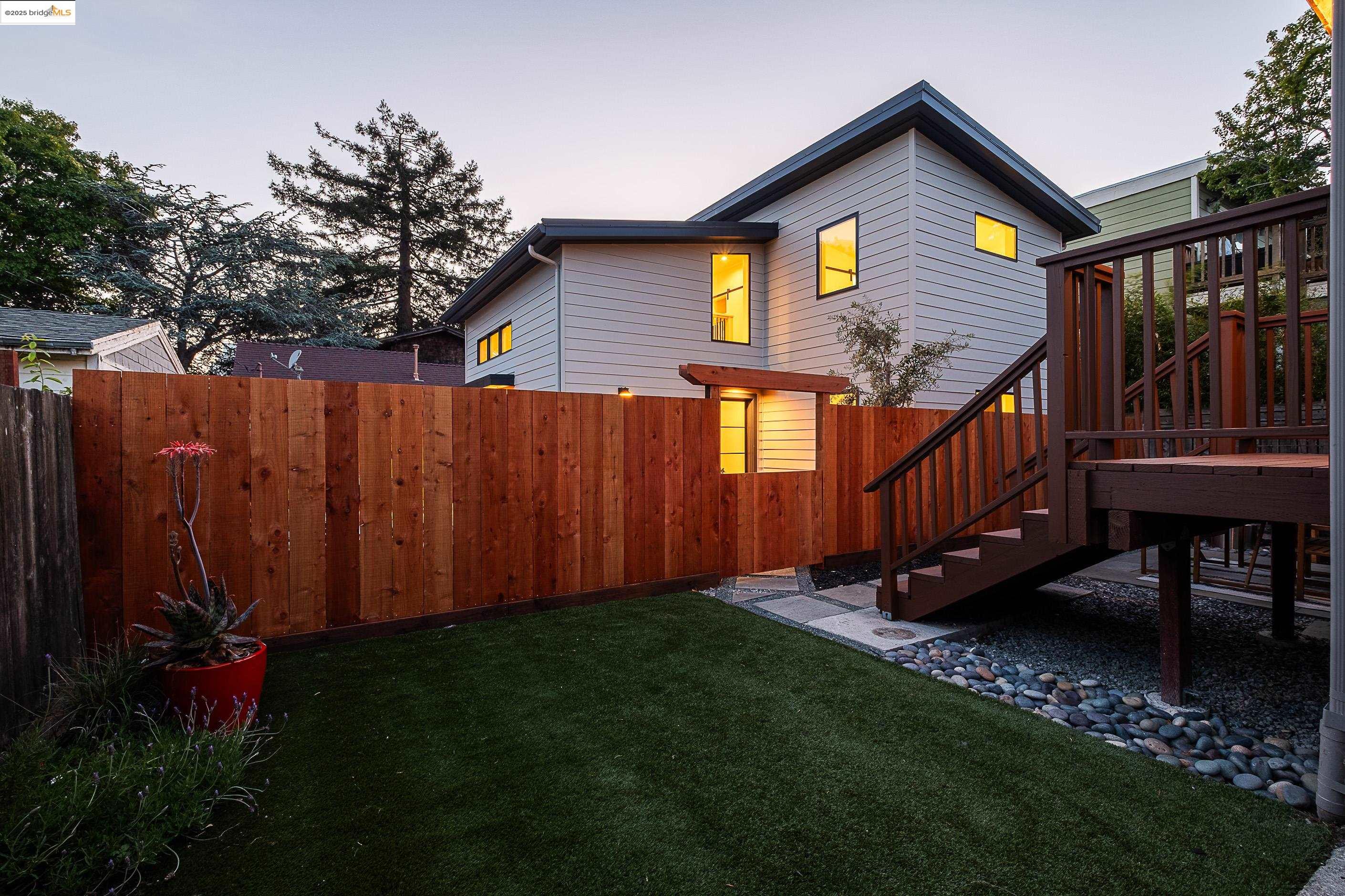 Detail Gallery Image 57 of 60 For 2514-2516 Mathews St, Berkeley,  CA 94702 - – Beds | – Baths
