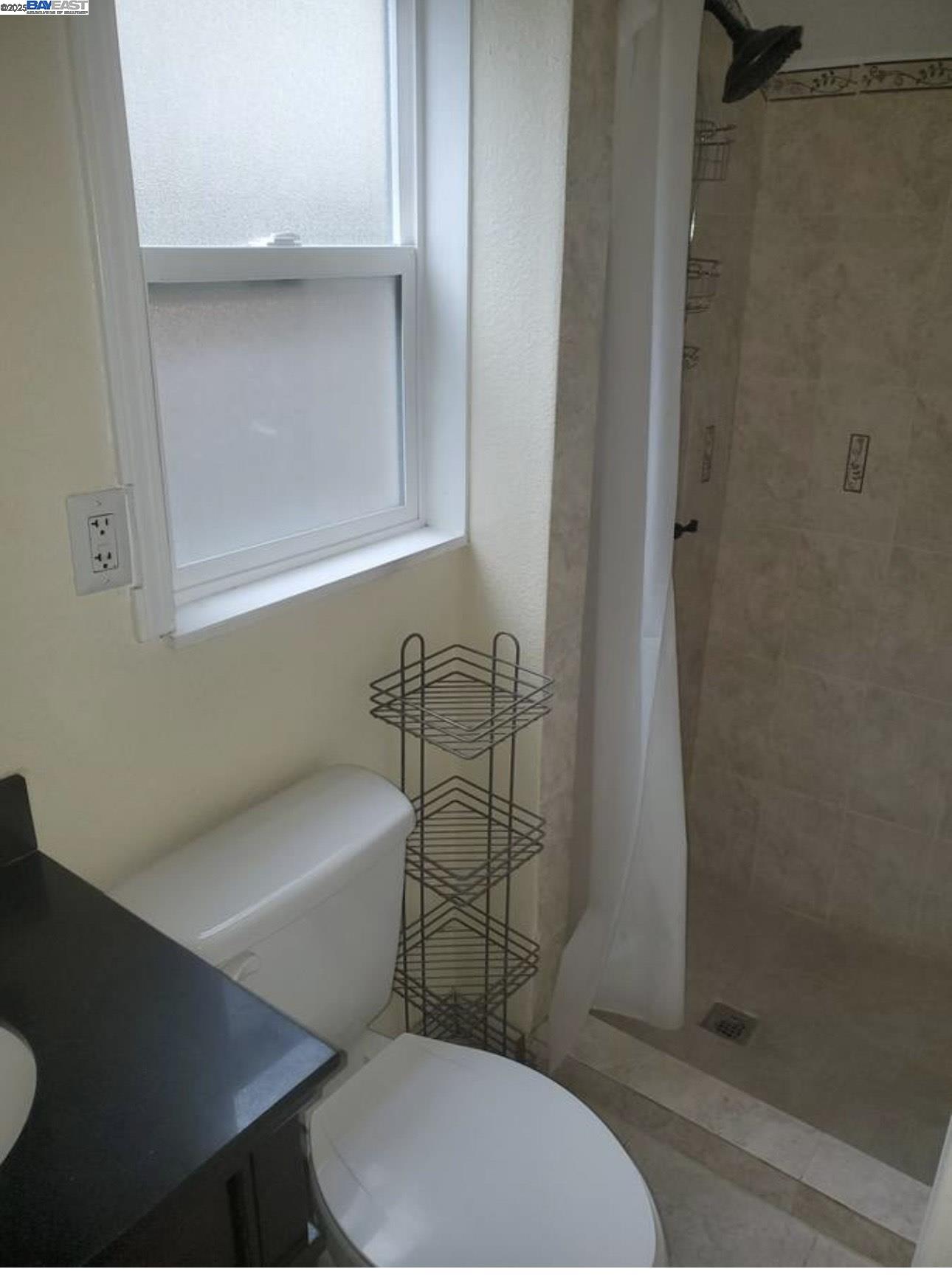 Detail Gallery Image 53 of 56 For 1706 Fairview St, Berkeley,  CA 94703 - 4 Beds | 2 Baths