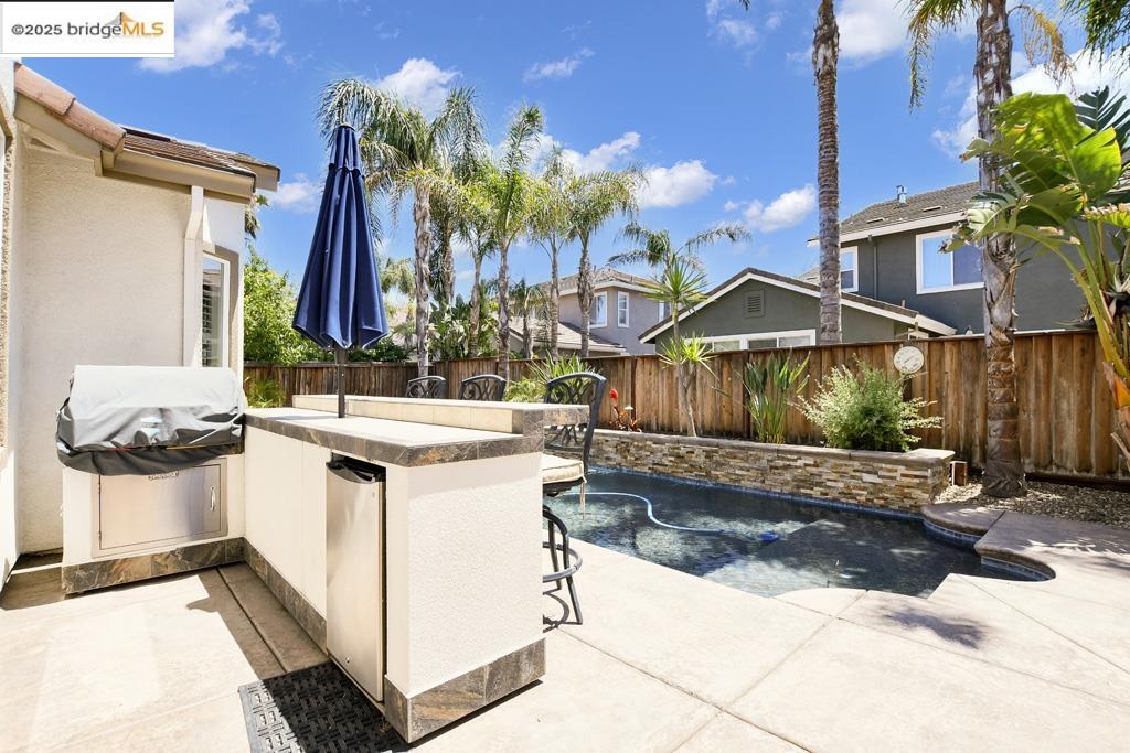 Detail Gallery Image 34 of 42 For 6327 Crystal Springs Cir, Discovery Bay,  CA 94505 - 4 Beds | 3 Baths