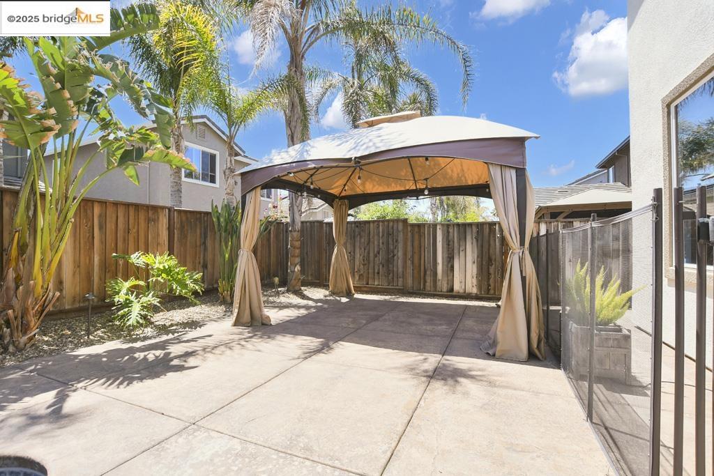 Detail Gallery Image 35 of 42 For 6327 Crystal Springs Cir, Discovery Bay,  CA 94505 - 4 Beds | 3 Baths