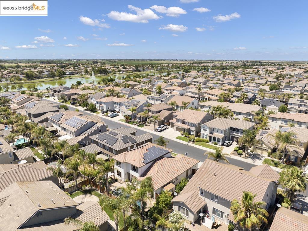 Detail Gallery Image 5 of 42 For 6327 Crystal Springs Cir, Discovery Bay,  CA 94505 - 4 Beds | 3 Baths