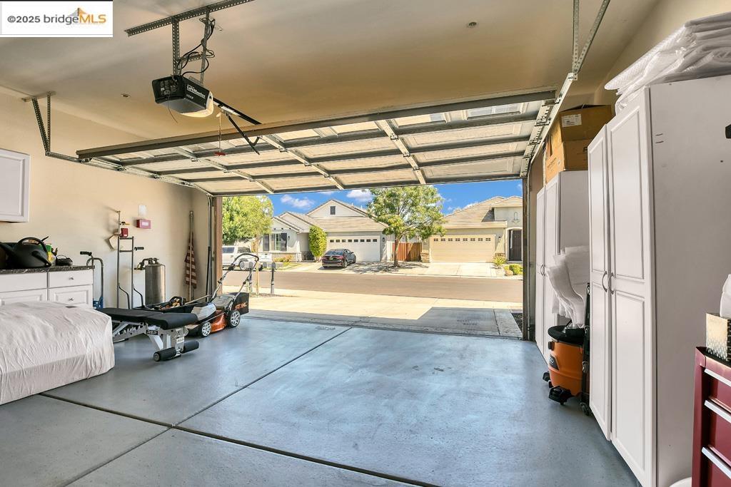 Detail Gallery Image 27 of 31 For 9925 Pyramid Way, Discovery Bay,  CA 94505 - 3 Beds | 2 Baths