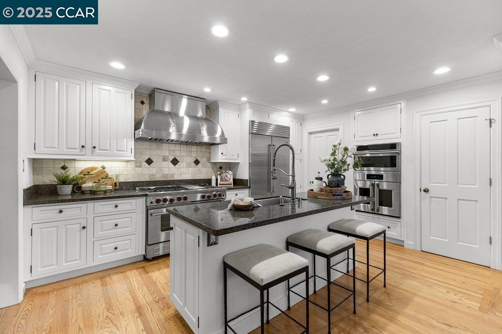 Detail Gallery Image 18 of 60 For 5 Kayser Ct, Walnut Creek,  CA 94596 - 5 Beds | 3 Baths