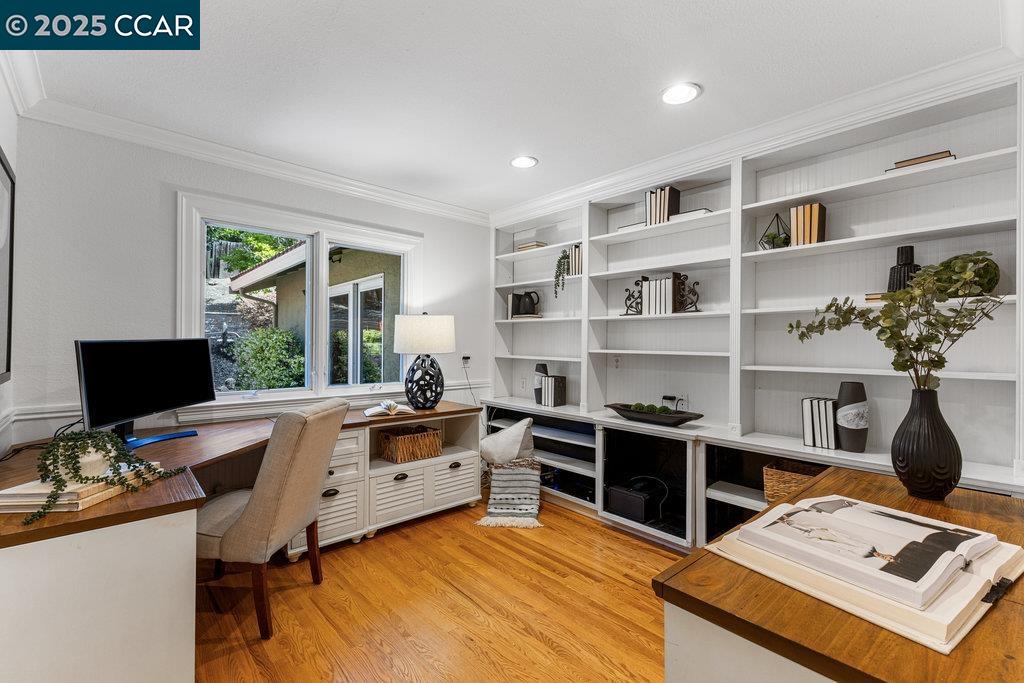 Detail Gallery Image 27 of 60 For 5 Kayser Ct, Walnut Creek,  CA 94596 - 5 Beds | 3 Baths