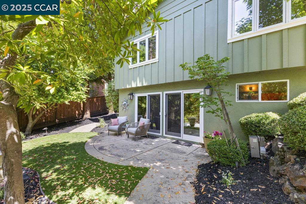 Detail Gallery Image 6 of 60 For 5 Kayser Ct, Walnut Creek,  CA 94596 - 5 Beds | 3 Baths