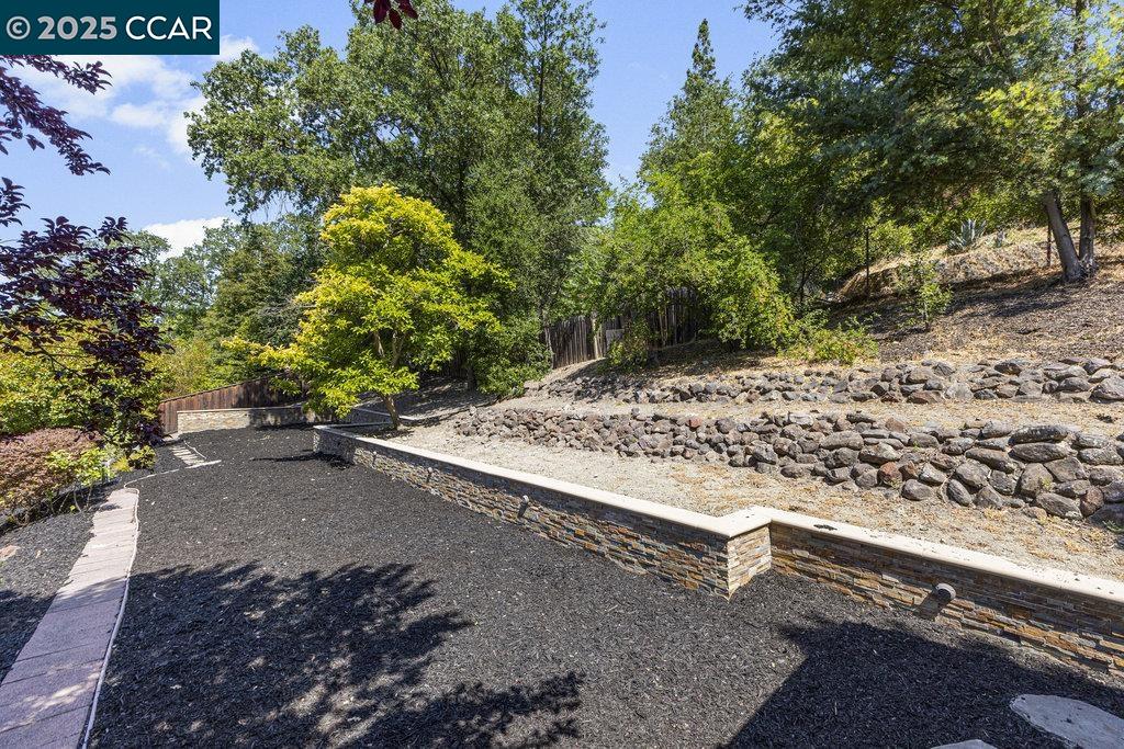 Detail Gallery Image 58 of 60 For 5 Kayser Ct, Walnut Creek,  CA 94596 - 5 Beds | 3 Baths