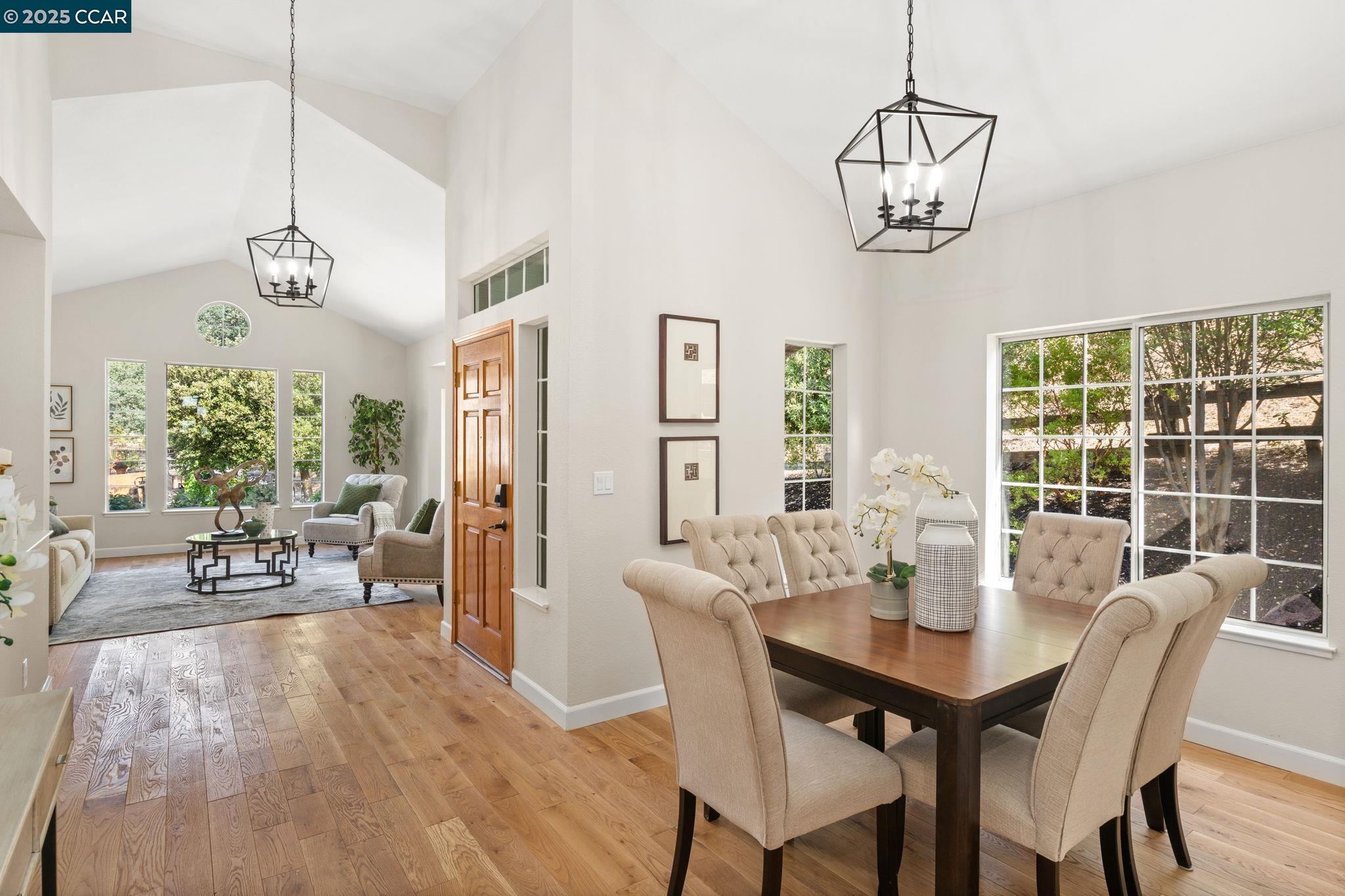 Detail Gallery Image 11 of 52 For 216 Falcon Pl, Clayton,  CA 94517 - 3 Beds | 2 Baths
