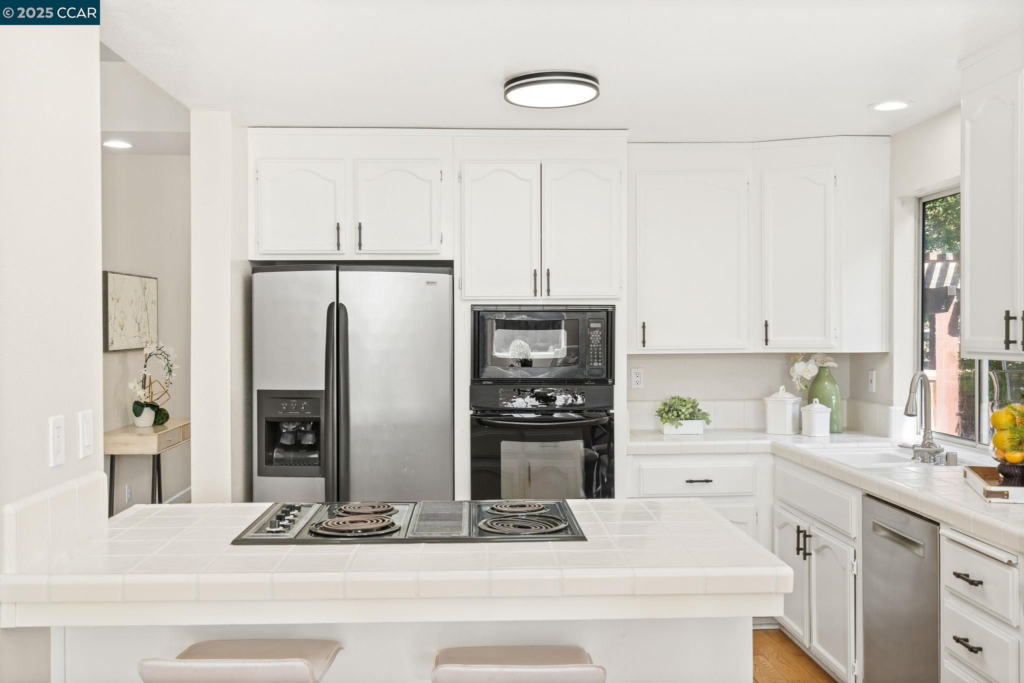 Detail Gallery Image 18 of 52 For 216 Falcon Pl, Clayton,  CA 94517 - 3 Beds | 2 Baths