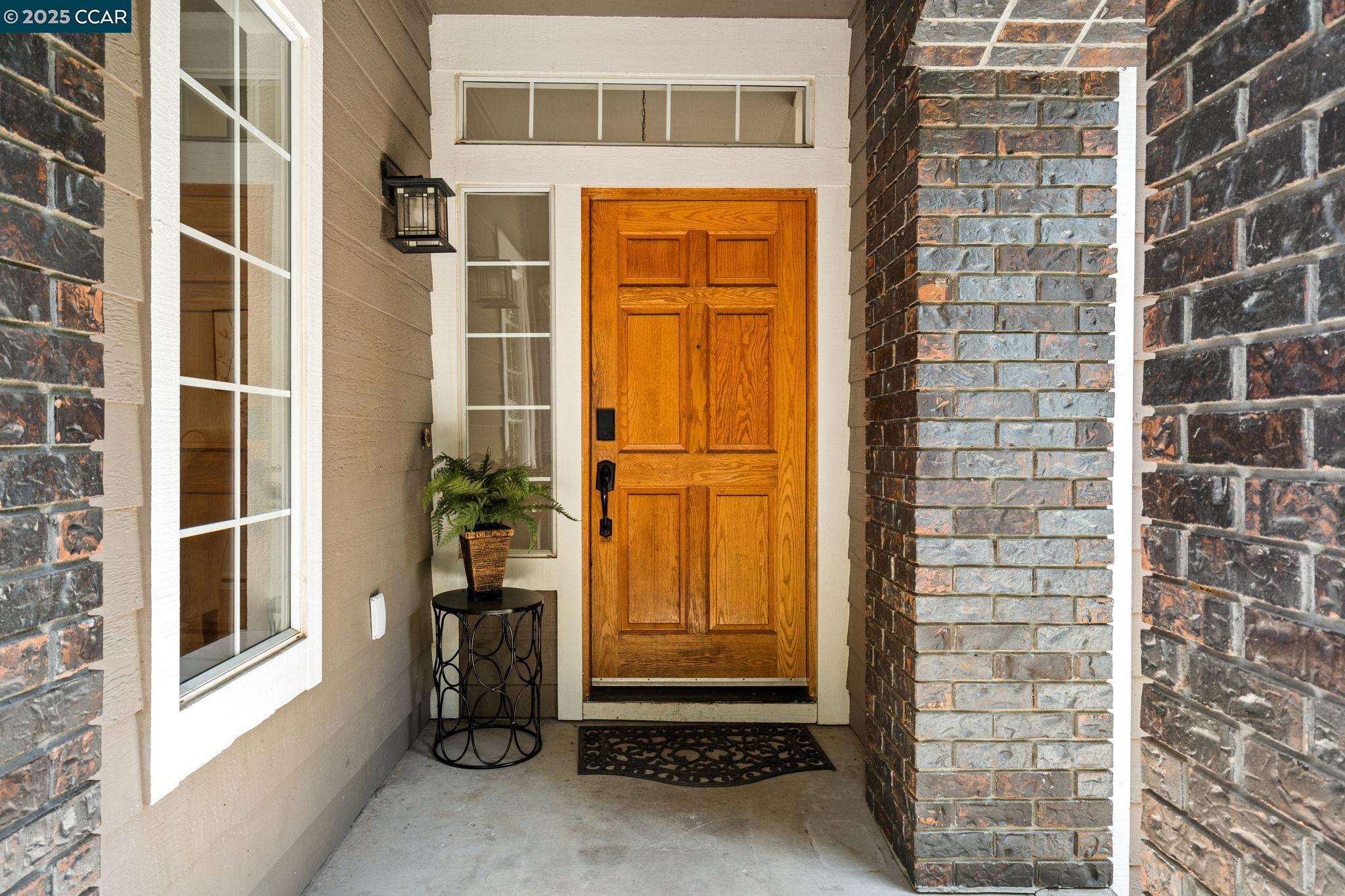 Detail Gallery Image 3 of 52 For 216 Falcon Pl, Clayton,  CA 94517 - 3 Beds | 2 Baths