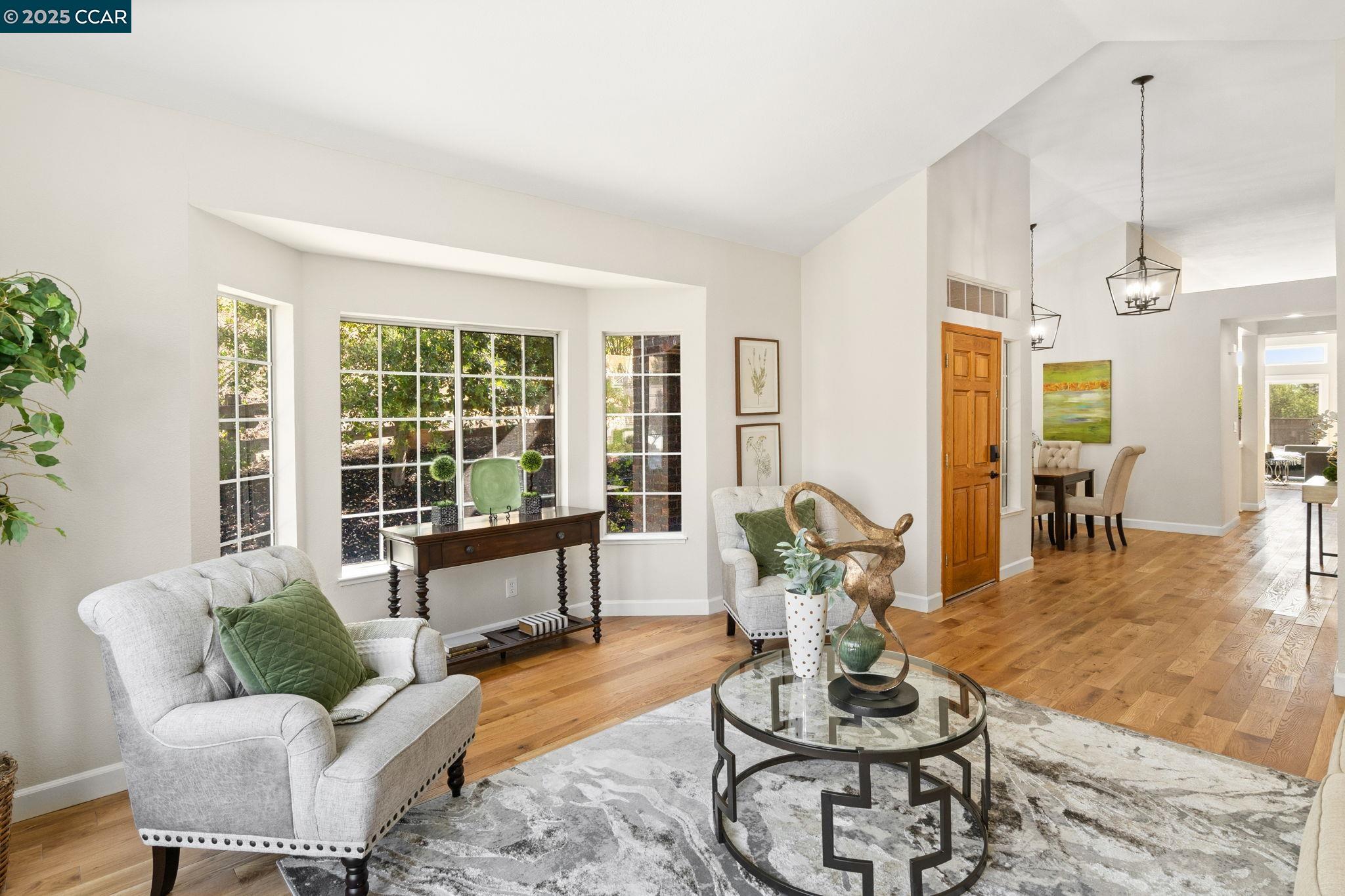 Detail Gallery Image 7 of 52 For 216 Falcon Pl, Clayton,  CA 94517 - 3 Beds | 2 Baths