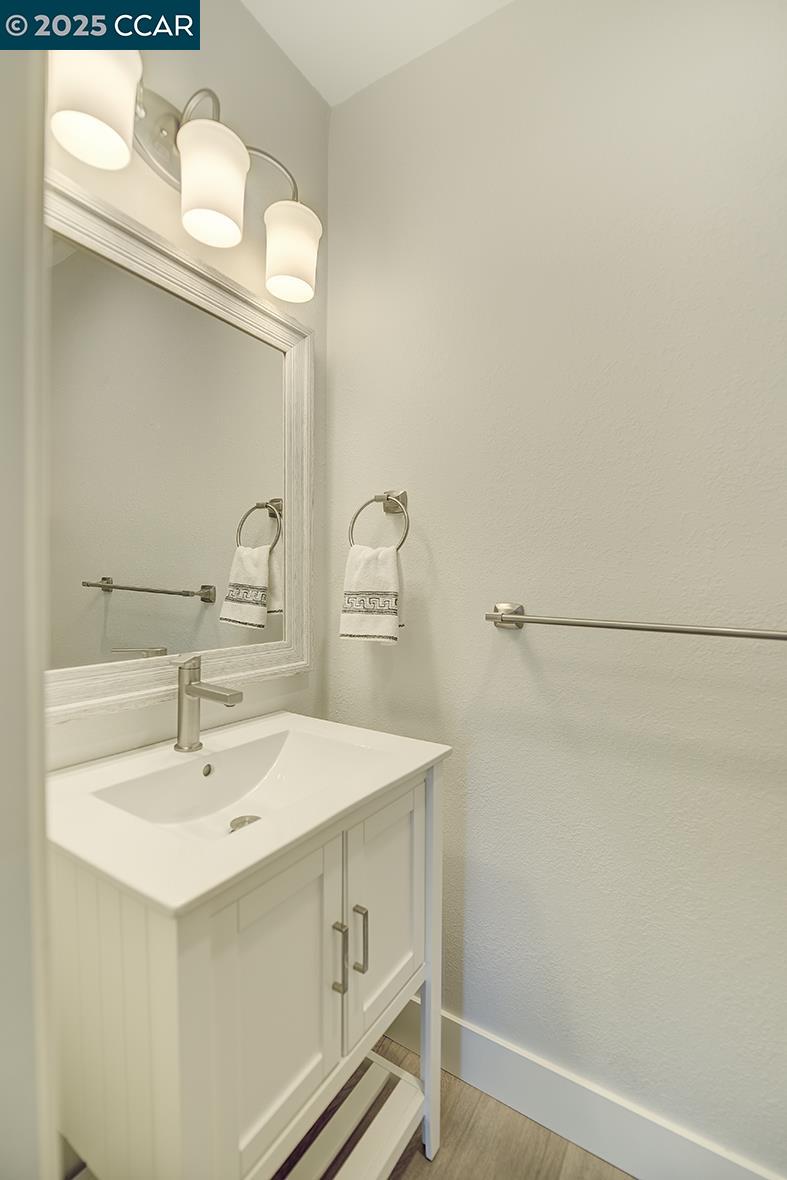 Photo #30: 41100598 Listing: Photo #30