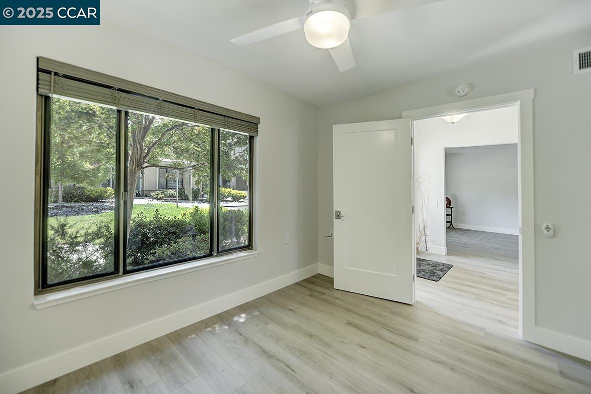 Photo #31: 41100598 Listing: Photo #31