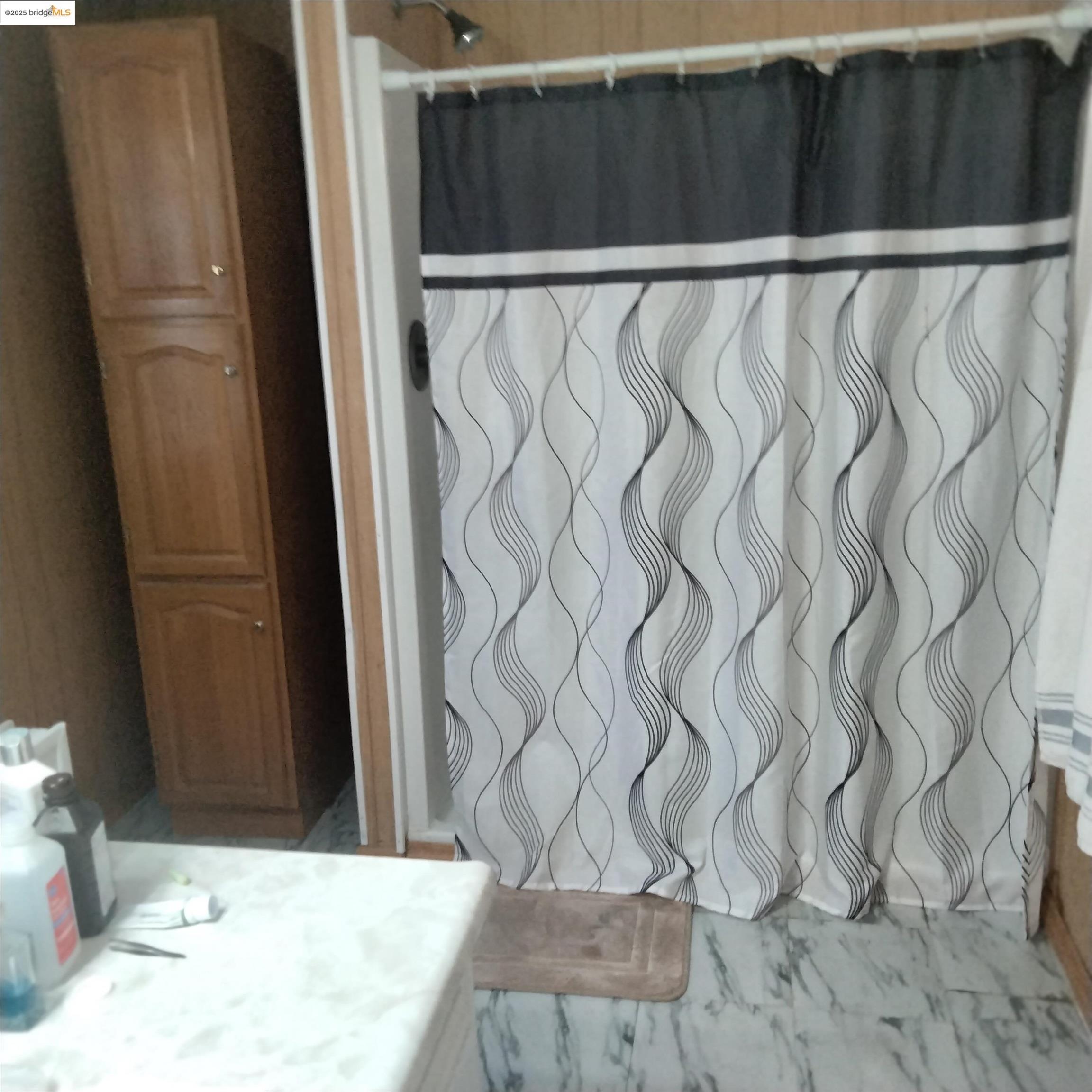 Detail Gallery Image 6 of 14 For 34 Mark Lane, Antioch,  CA 94509-4415 - 2 Beds | 22 Baths