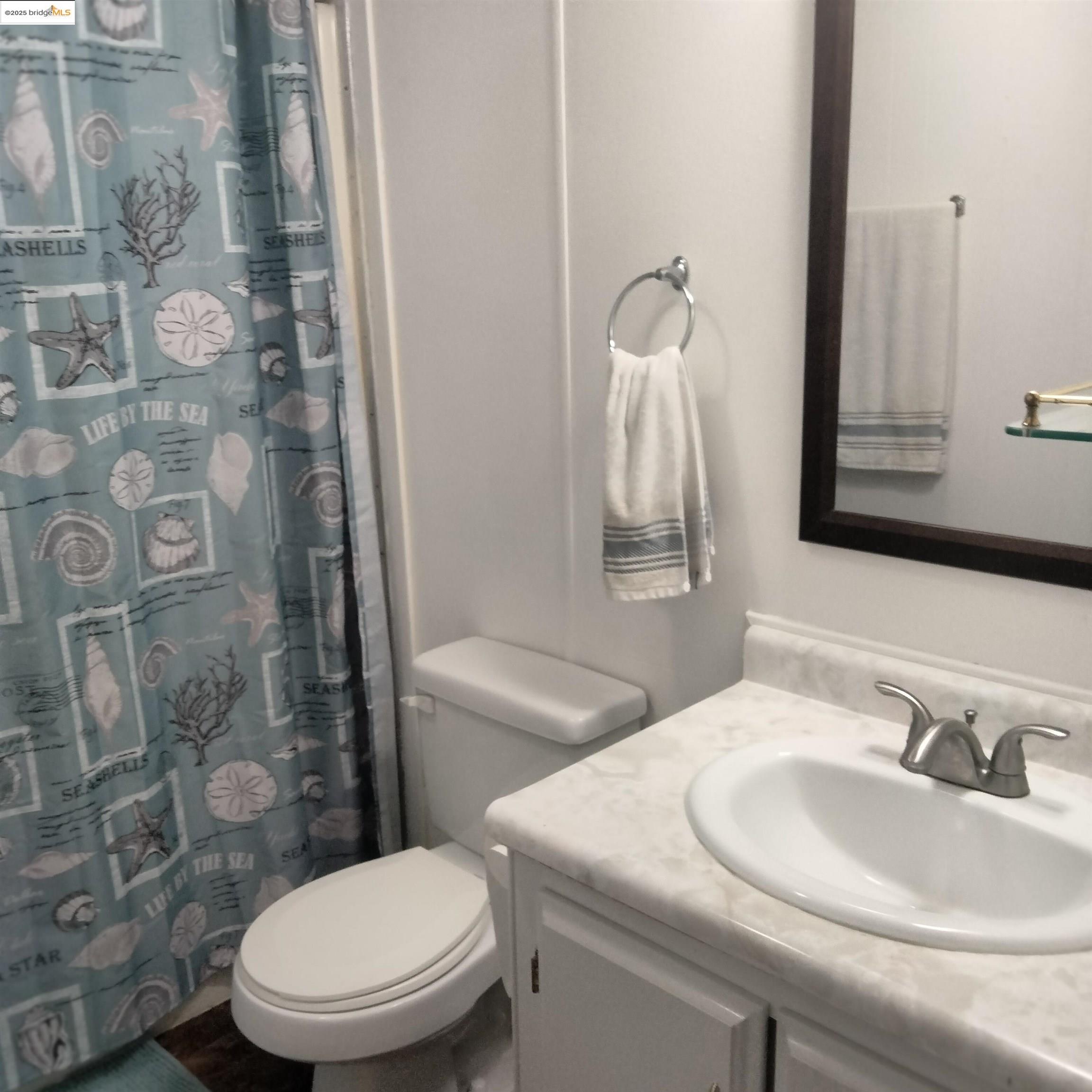 Detail Gallery Image 8 of 14 For 34 Mark Lane, Antioch,  CA 94509-4415 - 2 Beds | 22 Baths