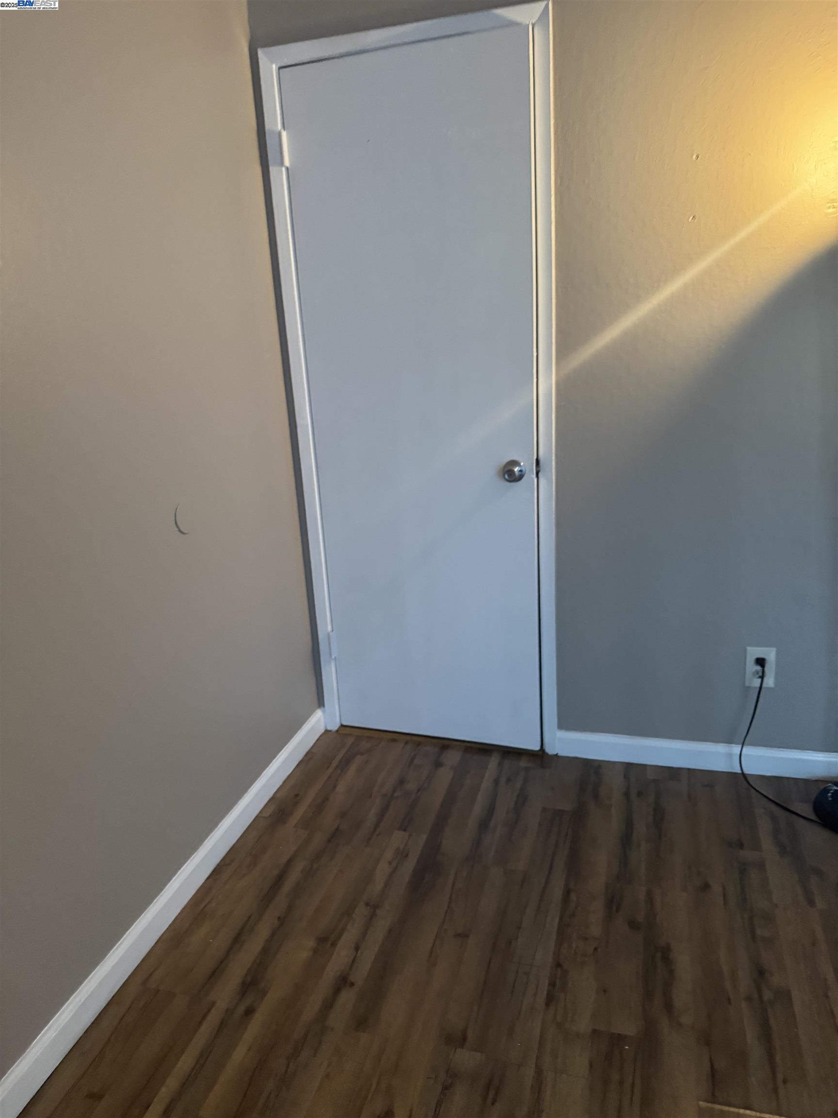 9437 Peach Street, Oakland, California 94603, 3 Bedrooms Bedrooms, 5 Rooms Rooms,2 BathroomsBathrooms,Residential Lease,For Rent,9437 Peach Street,41100604