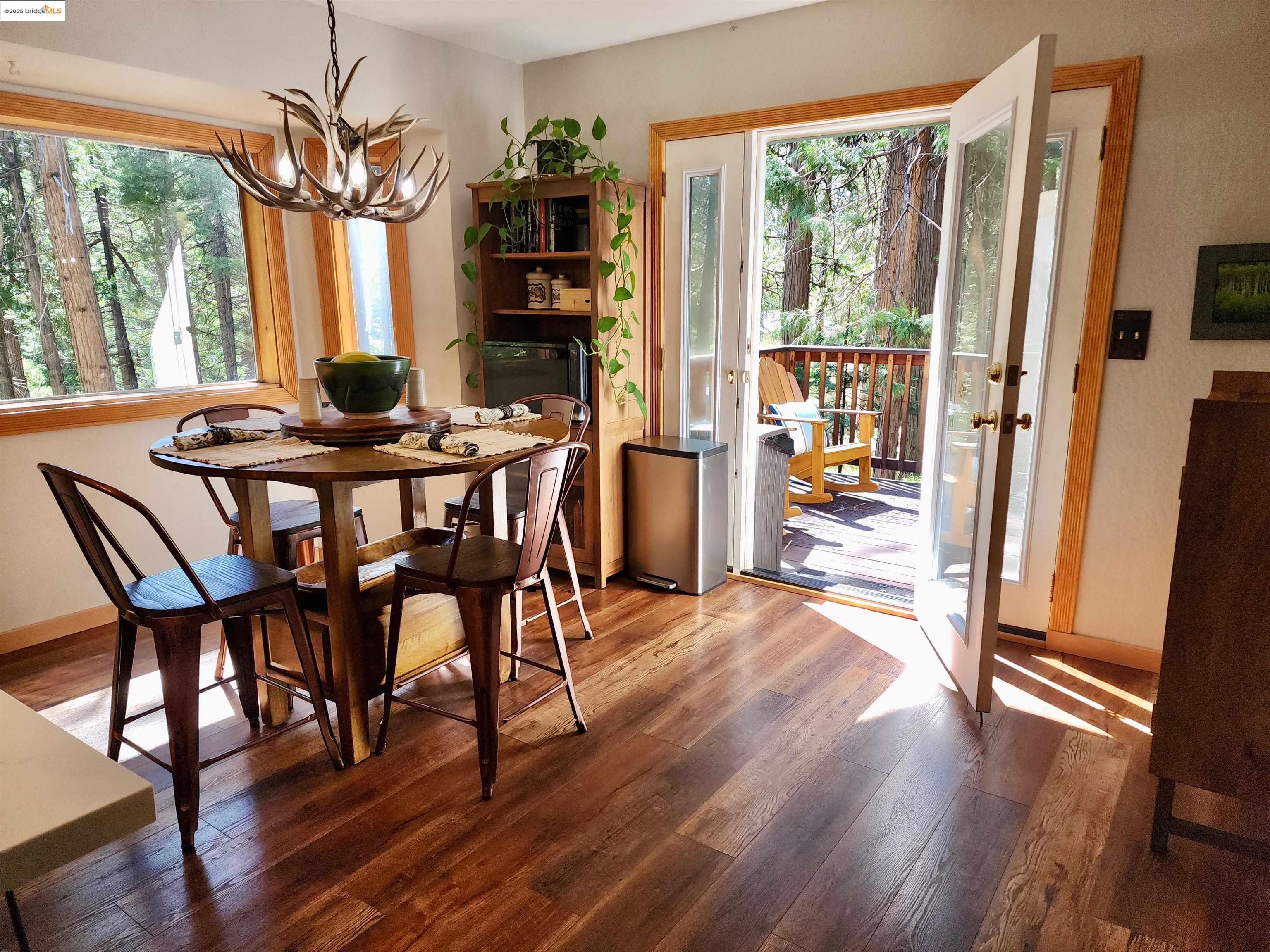Detail Gallery Image 6 of 21 For 2173 Silver Dr, Arnold,  CA 95223 - 2 Beds | 1/1 Baths