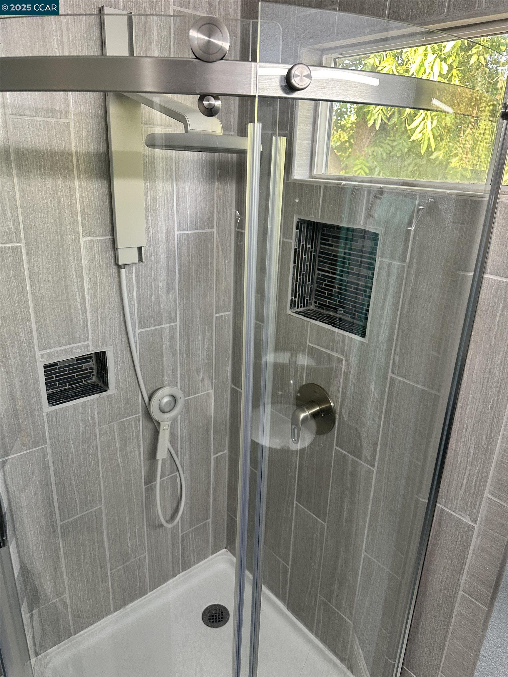 Detail Gallery Image 23 of 59 For 91 Mountain View Ave, Bay Point,  CA 94565 - 2 Beds | 2 Baths
