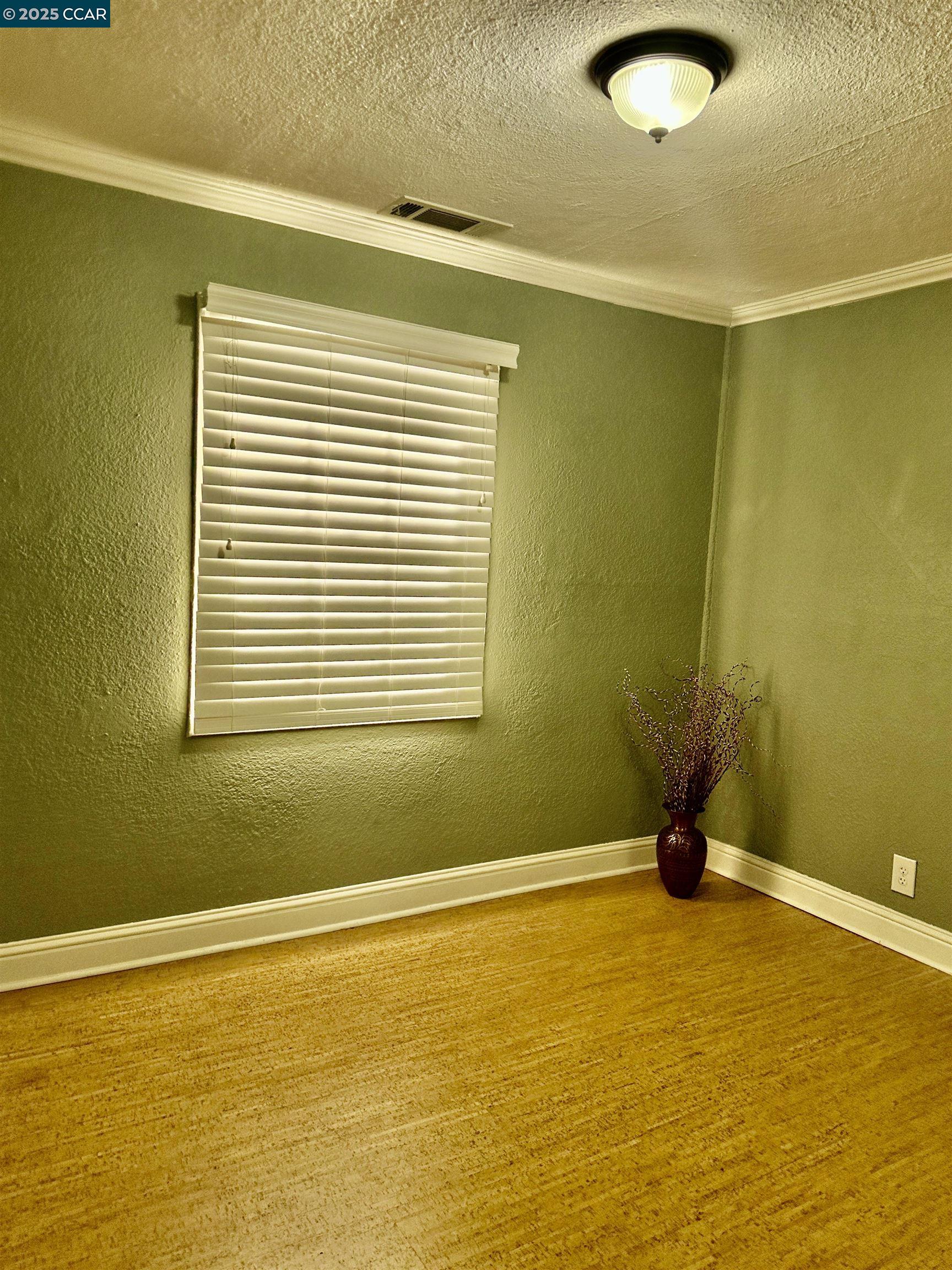 Detail Gallery Image 36 of 59 For 91 Mountain View Ave, Bay Point,  CA 94565 - 2 Beds | 2 Baths