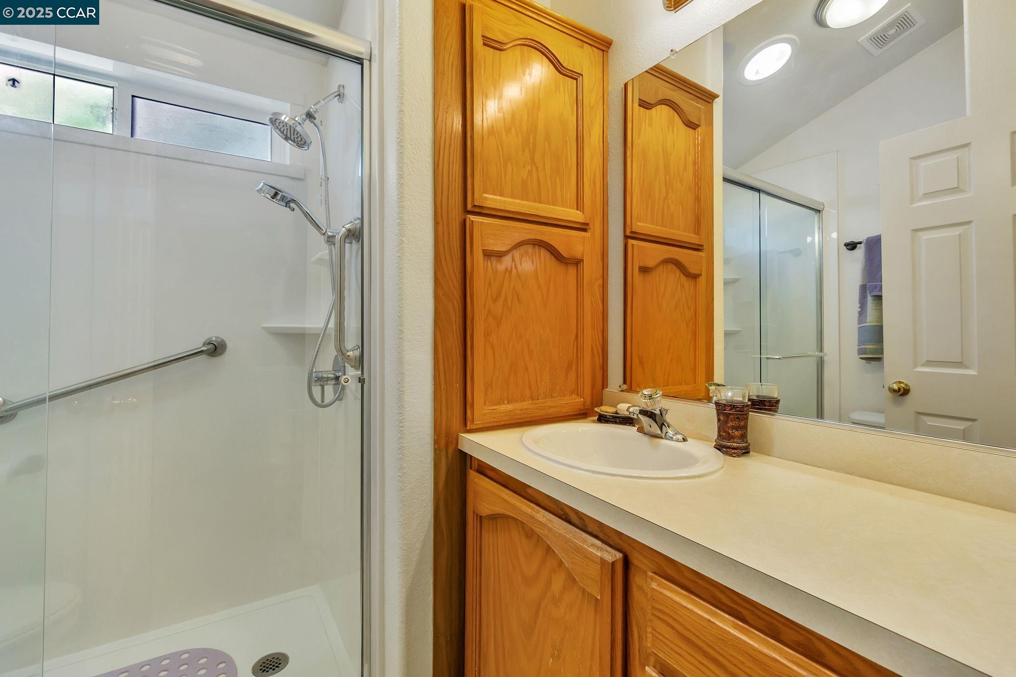 Detail Gallery Image 20 of 26 For 134 the Trees Dr, Concord,  CA 94518 - 2 Beds | 1 Baths