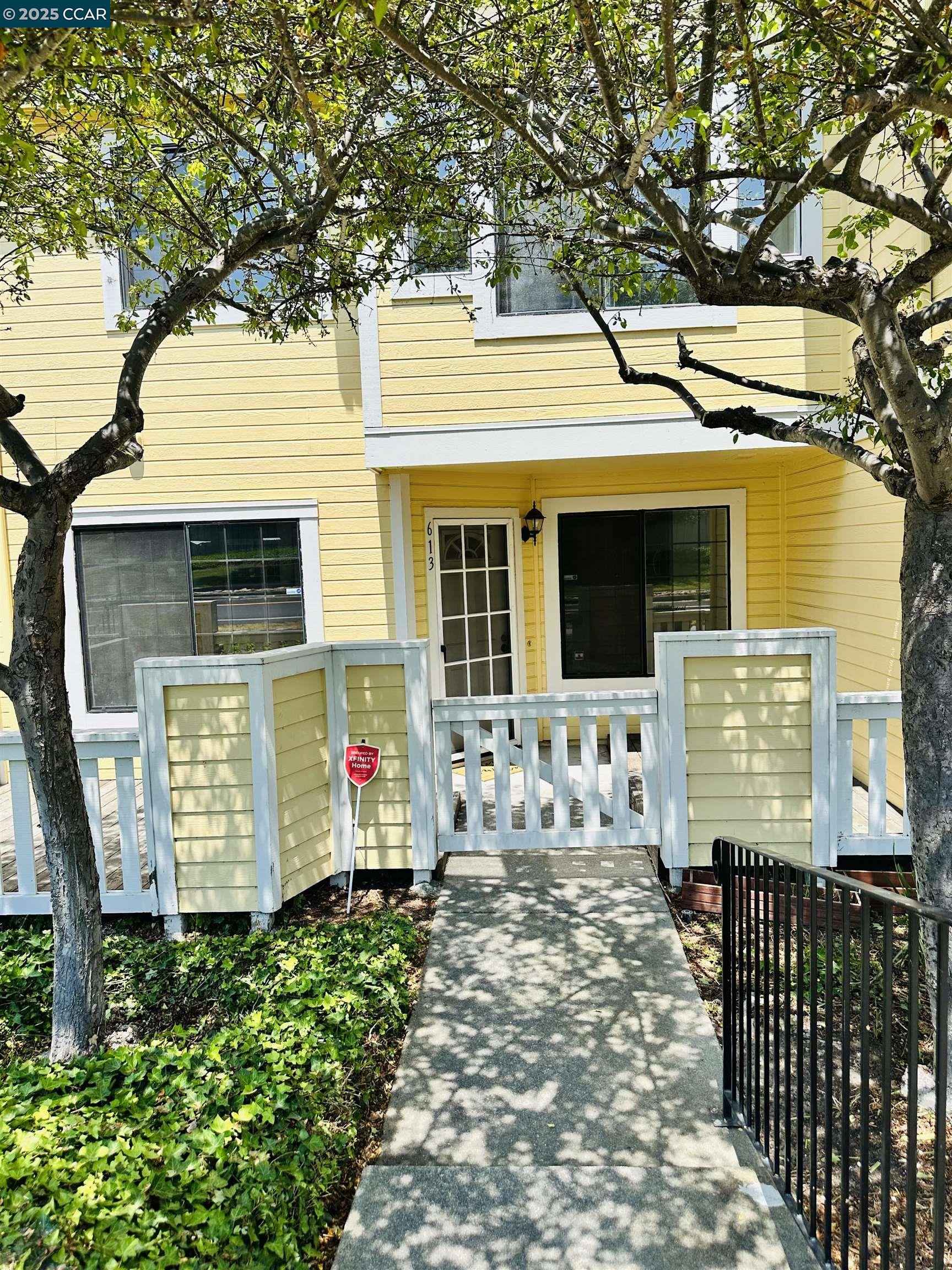 MLS: 41100625 Condo For Sale