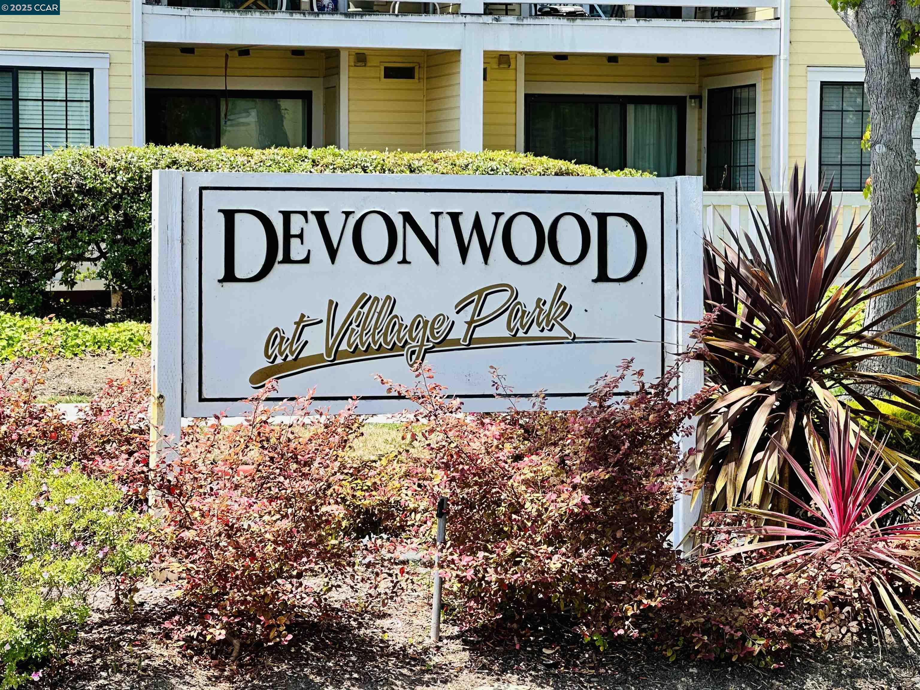 Photo #2: 41100625 Listing 