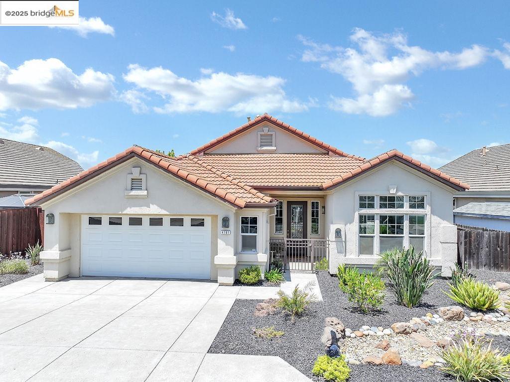 Detail Gallery Image 5 of 35 For 4161 Beacon Pl, Discovery Bay,  CA 94505 - 3 Beds | 2 Baths