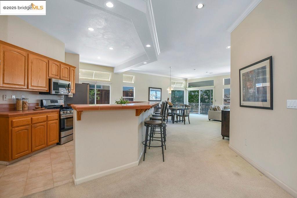 Detail Gallery Image 9 of 35 For 4161 Beacon Pl, Discovery Bay,  CA 94505 - 3 Beds | 2 Baths
