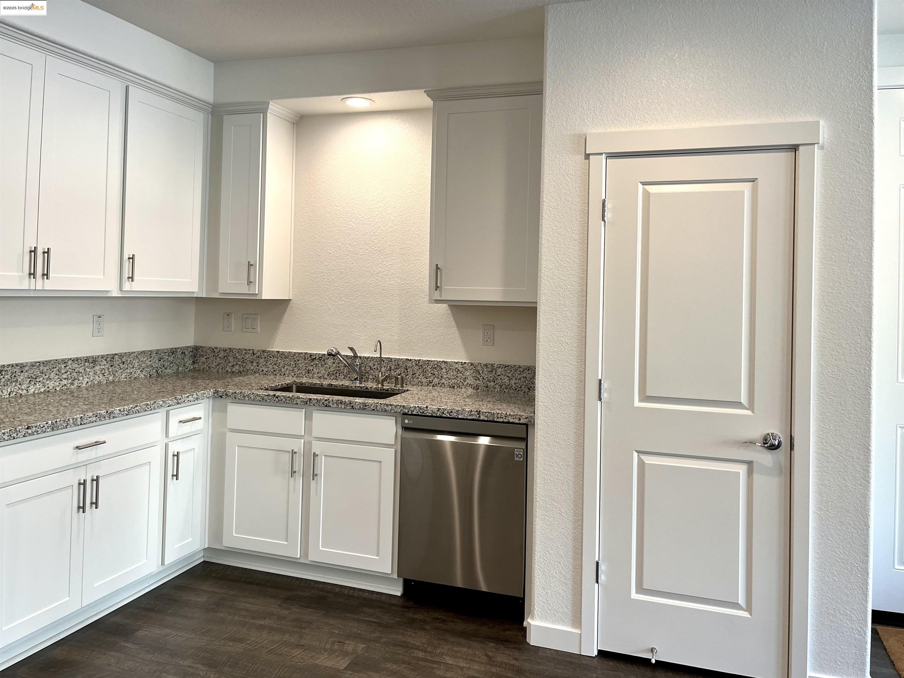2700 Wildflower Station Pl # 93, Antioch, California 94531, 2 Bedrooms Bedrooms, 4 Rooms Rooms,2 BathroomsBathrooms,Residential Lease,For Rent,2700 Wildflower Station Pl # 93,41100633