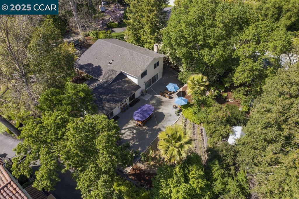 Detail Gallery Image 43 of 44 For 2284 Alameda Diablo, Diablo,  CA 94528 - 4 Beds | 2/1 Baths