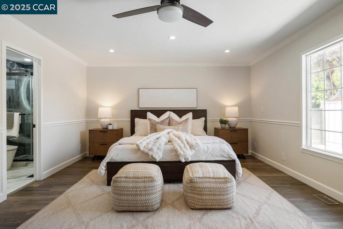 Detail Gallery Image 21 of 56 For 561 Manzanita Ave, Sunnyvale,  CA 94085 - 3 Beds | 2 Baths