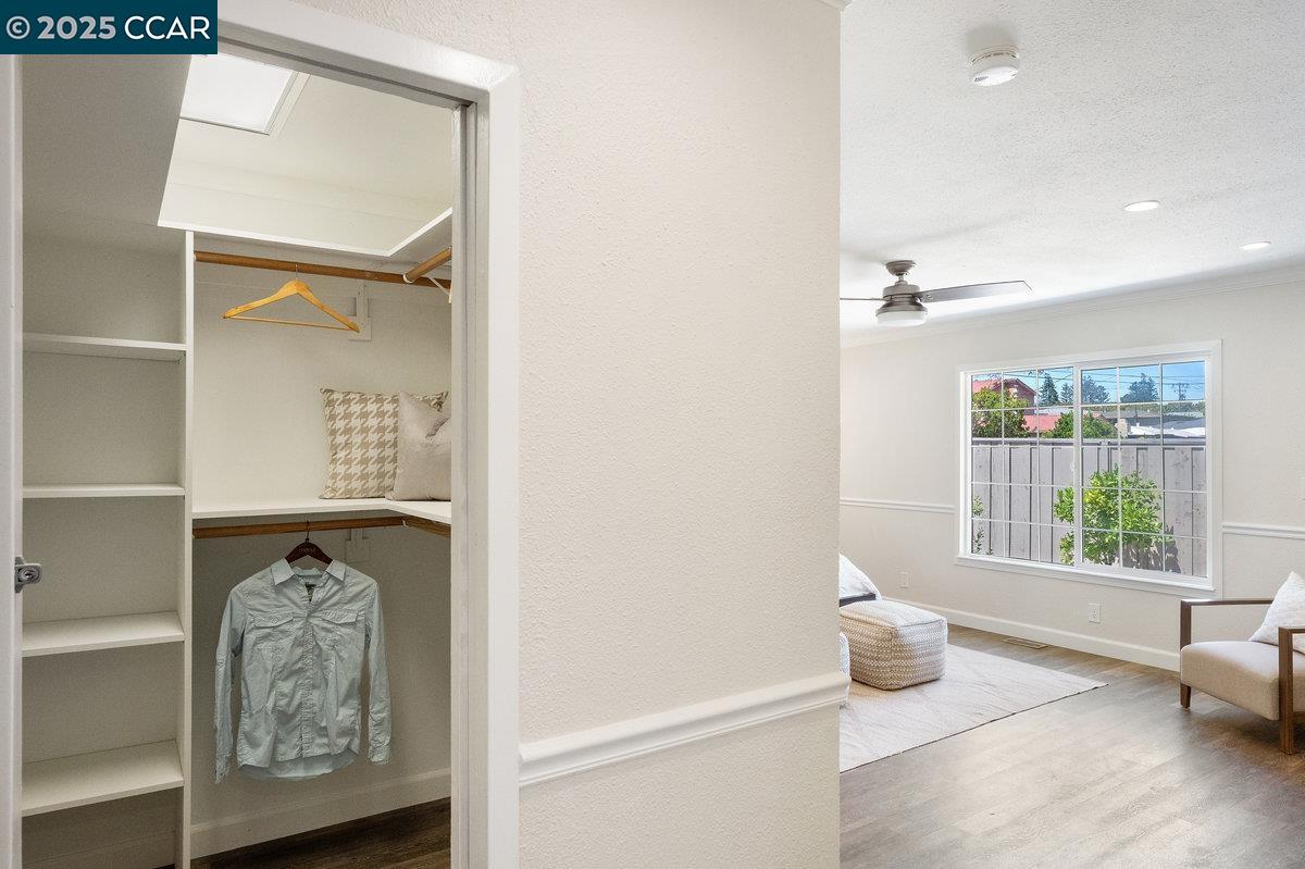 Detail Gallery Image 25 of 56 For 561 Manzanita Ave, Sunnyvale,  CA 94085 - 3 Beds | 2 Baths