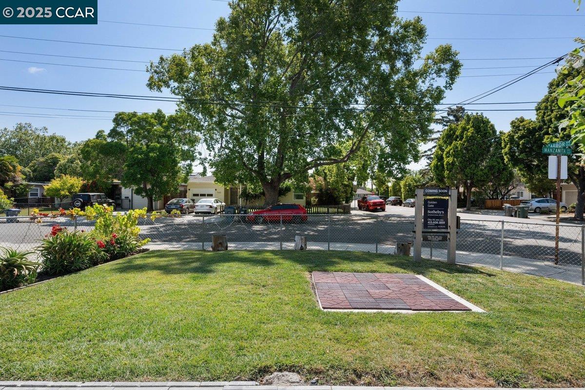 Detail Gallery Image 39 of 56 For 561 Manzanita Ave, Sunnyvale,  CA 94085 - 3 Beds | 2 Baths