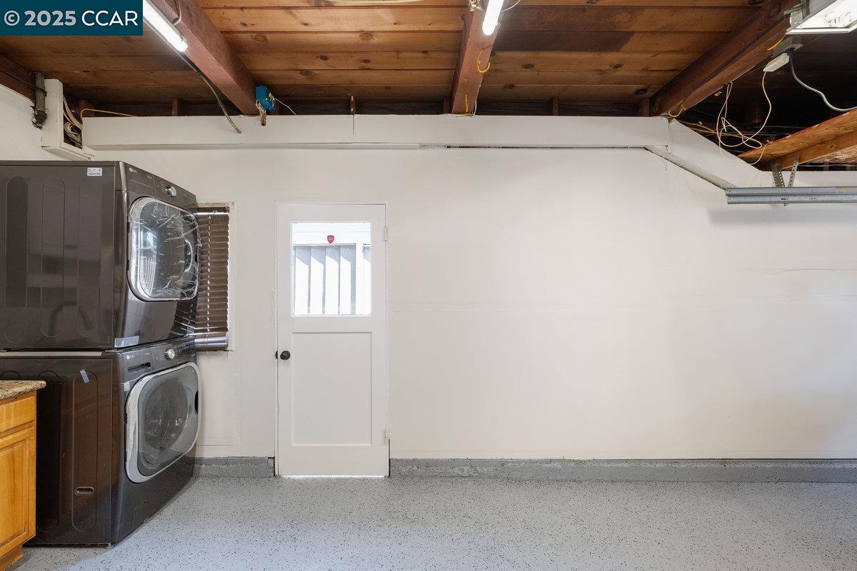 Detail Gallery Image 44 of 56 For 561 Manzanita Ave, Sunnyvale,  CA 94085 - 3 Beds | 2 Baths