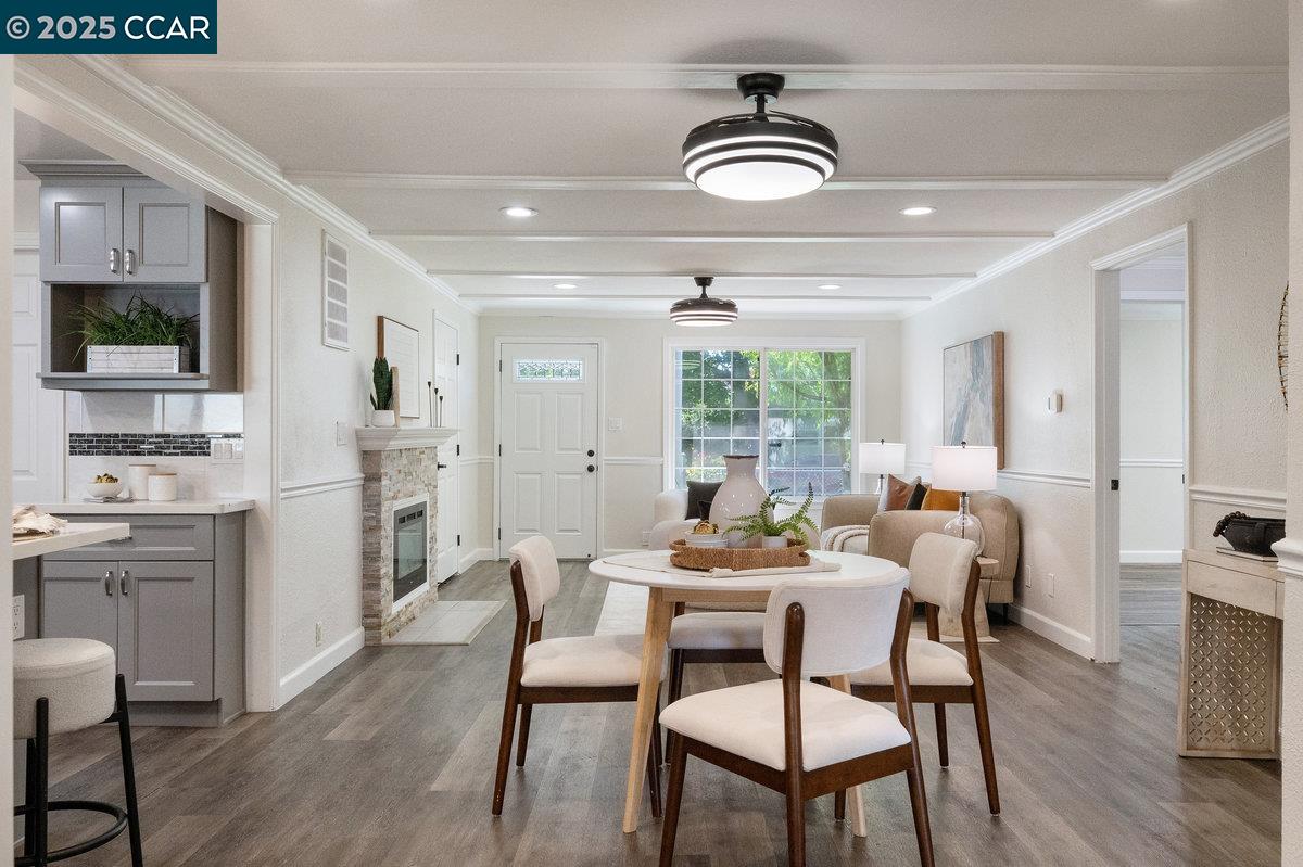 Detail Gallery Image 10 of 56 For 561 Manzanita Ave, Sunnyvale,  CA 94085 - 3 Beds | 2 Baths