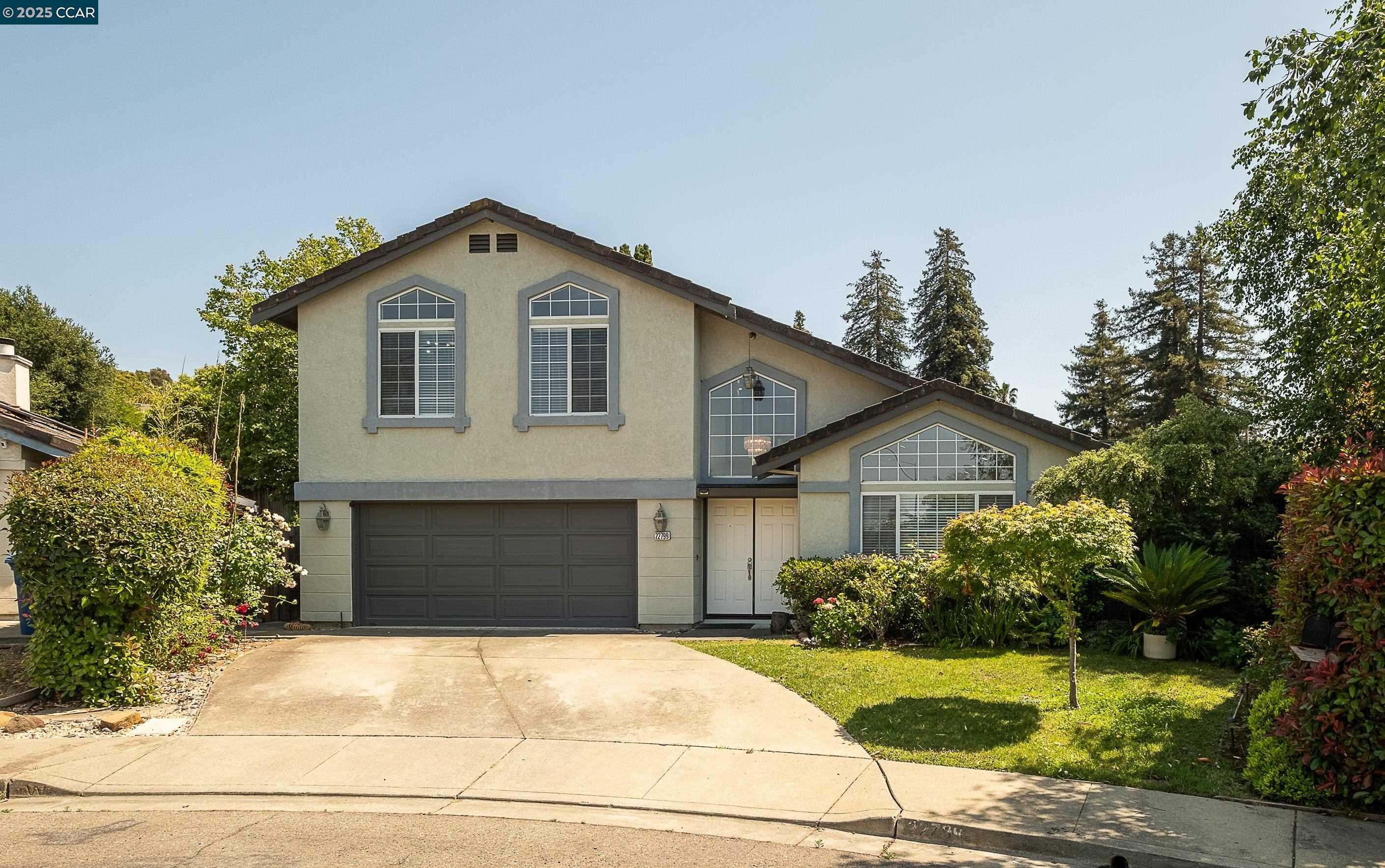 Detail Gallery Image 1 of 1 For 22799 Moura Ct, Hayward,  CA 94541 - 3 Beds | 2/1 Baths