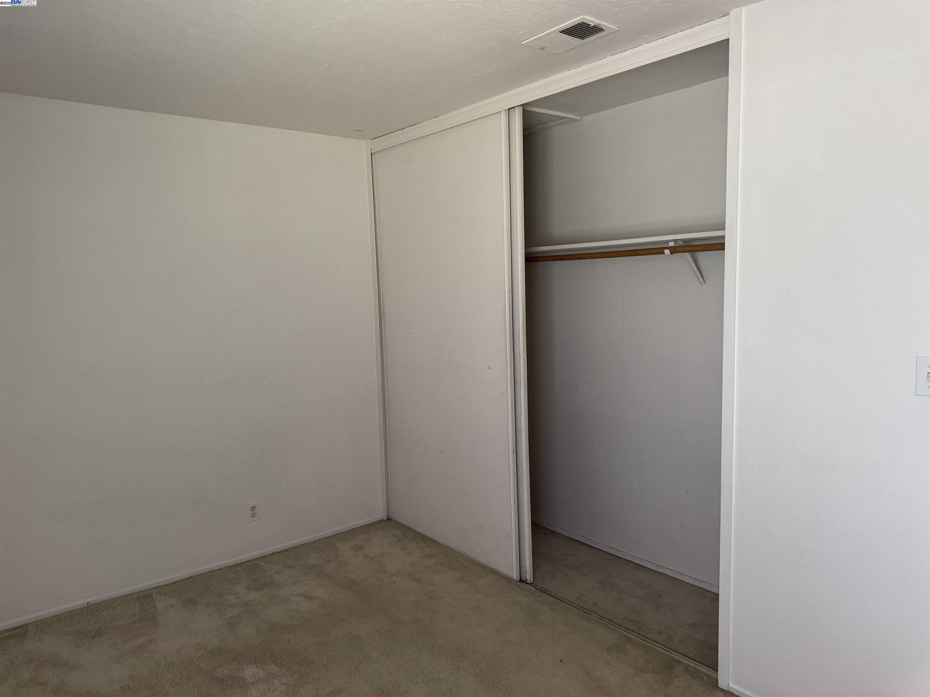 Photo #16: 41100655 Listing: Photo #16
