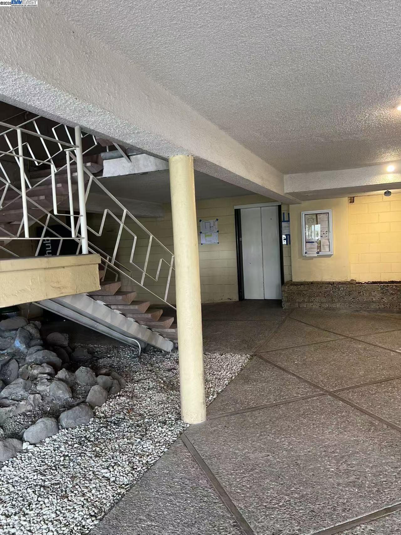 Photo #3: 41100656 Listing 