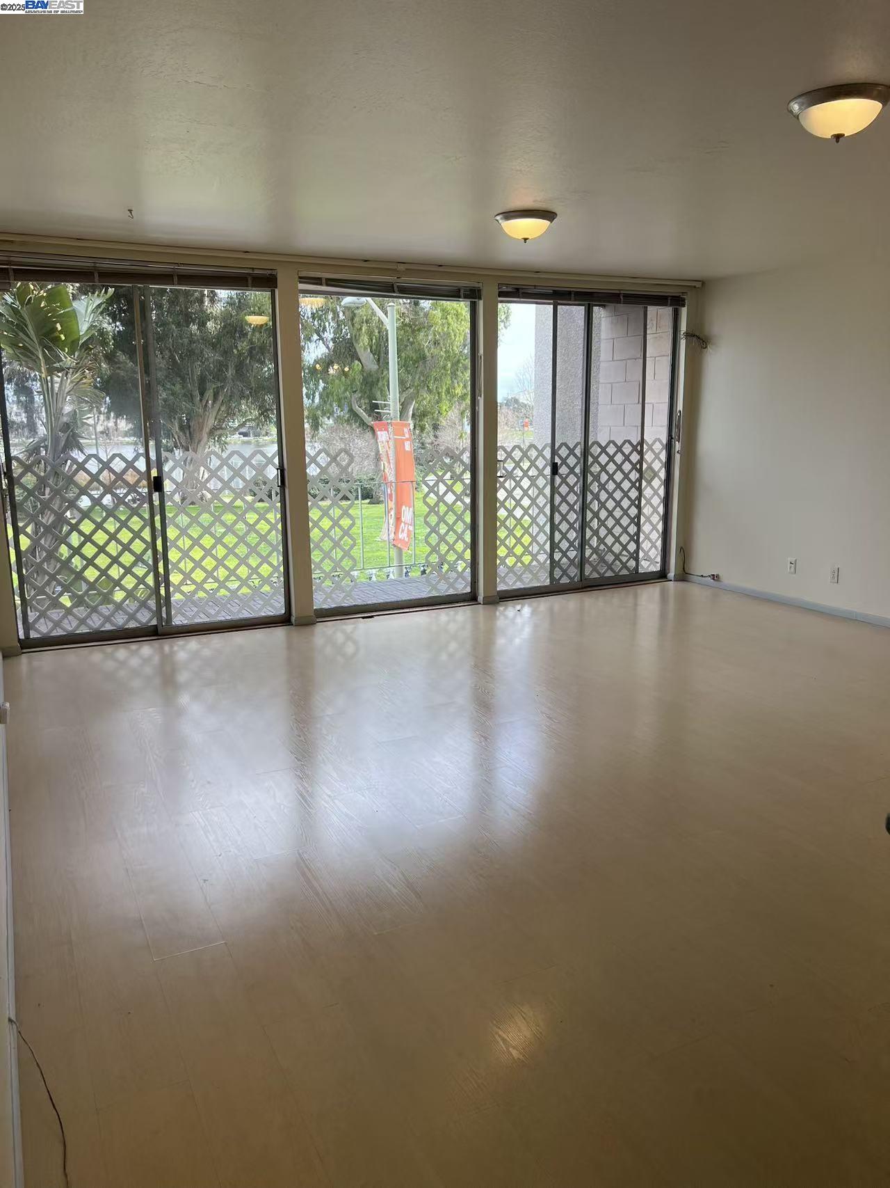 Photo #6: 41100656 Listing: Photo #6