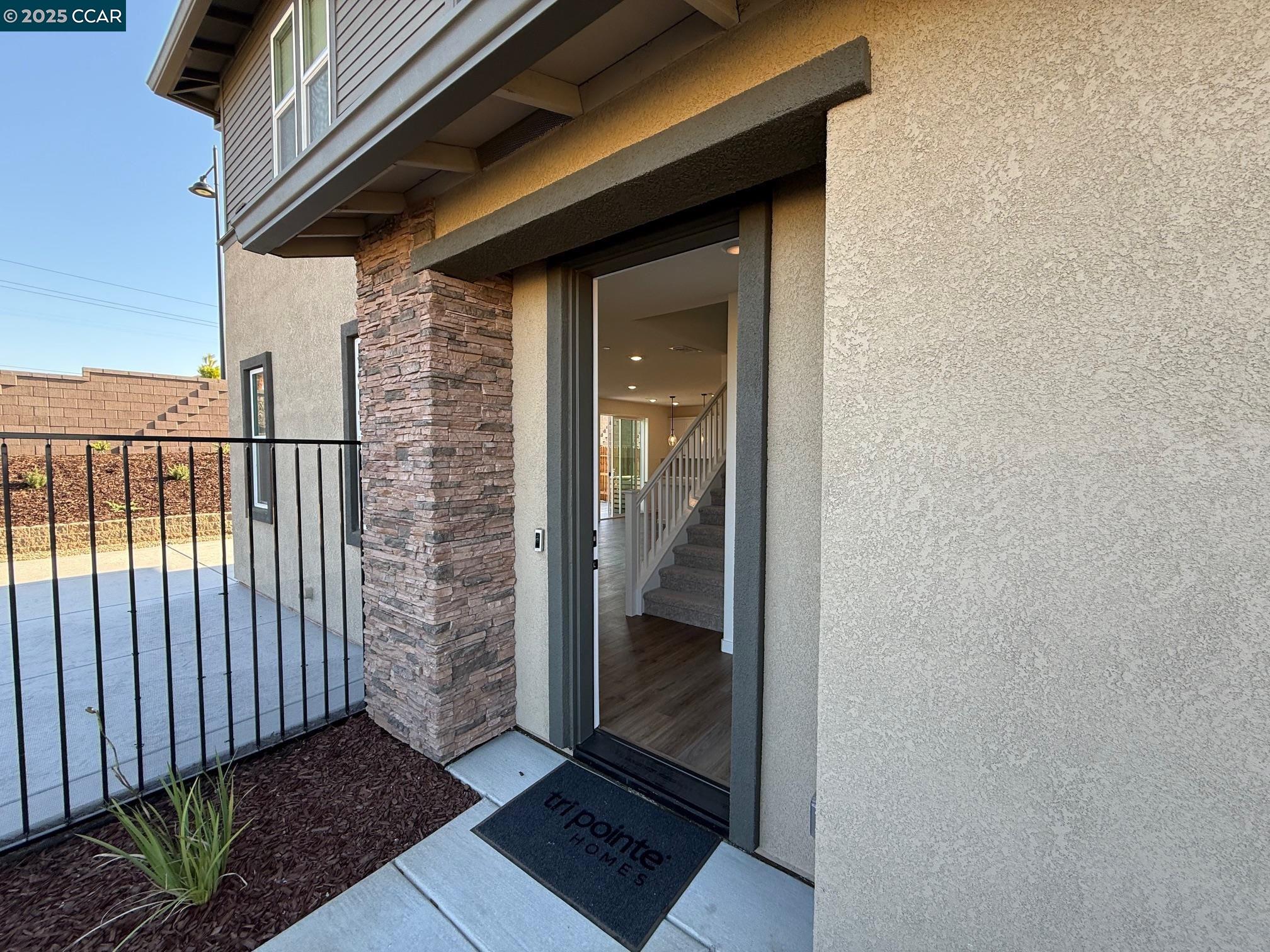 4786 Cantrell Dr, Folsom, California 95630, 4 Bedrooms Bedrooms, 6 Rooms Rooms,3 BathroomsBathrooms,Residential Lease,For Rent,4786 Cantrell Dr,41100657