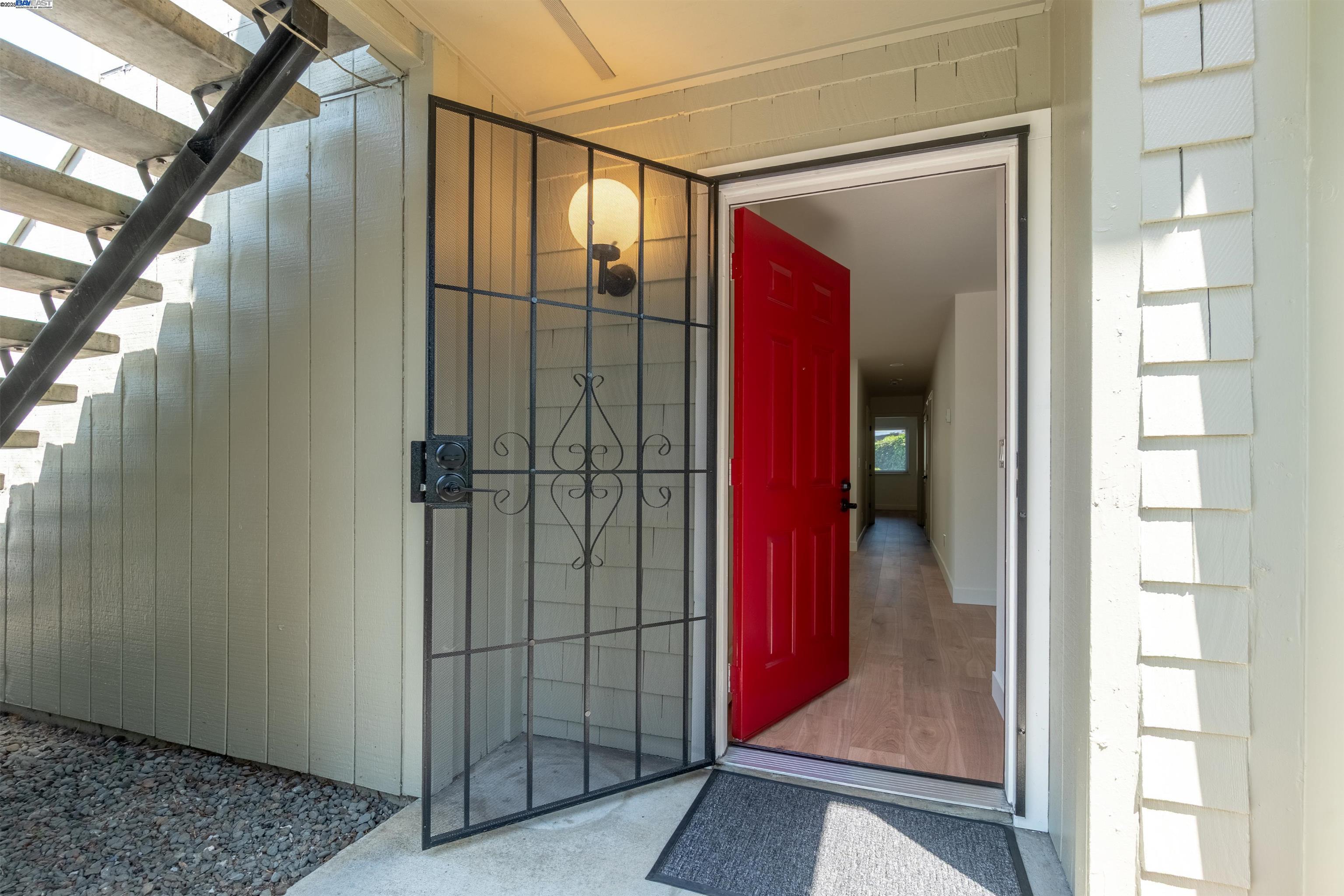 Photo #3: 41100661 Listing 
