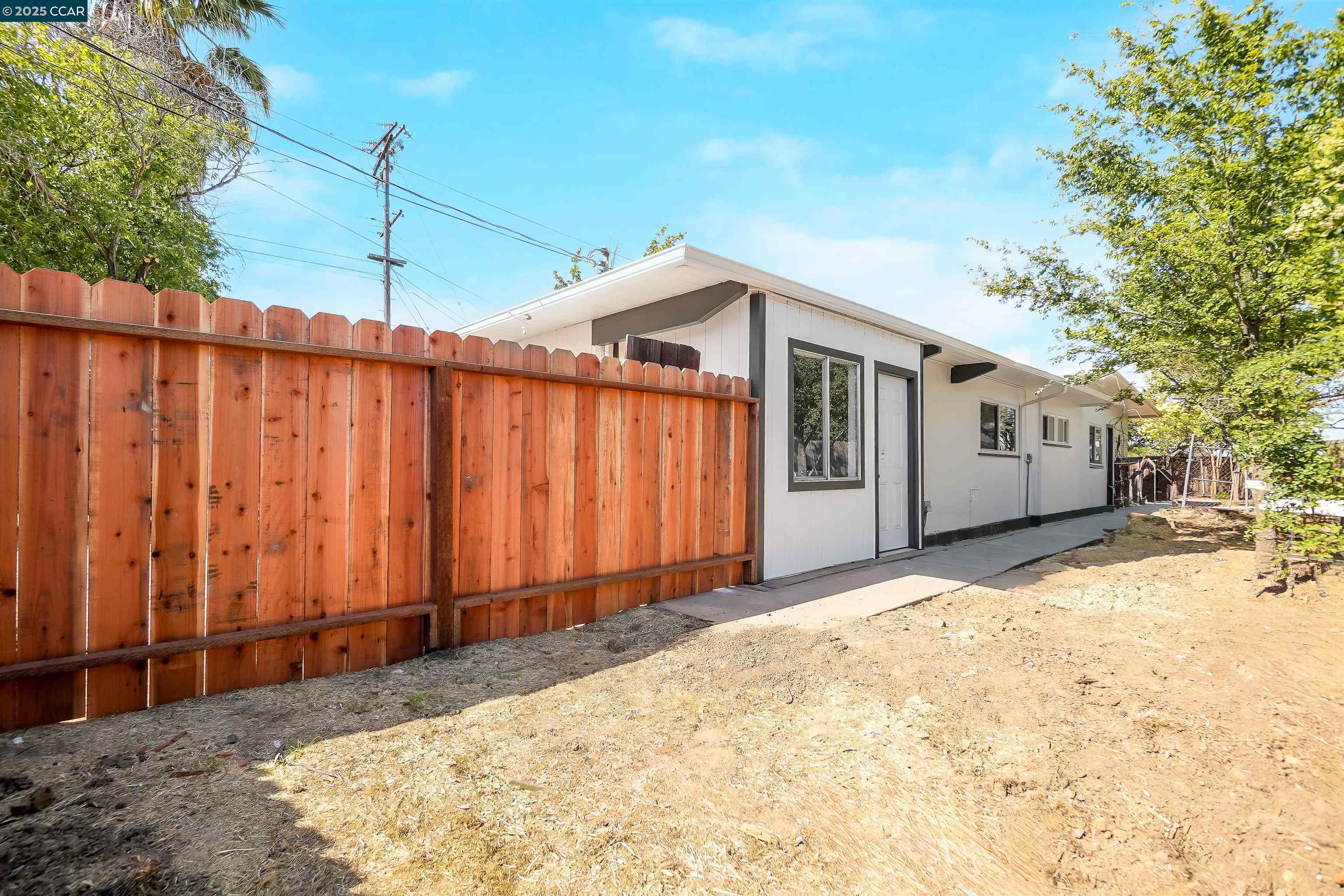 Detail Gallery Image 32 of 41 For 197 Carolos Drive, Pacheco,  CA 94553 - 3 Beds | 2 Baths