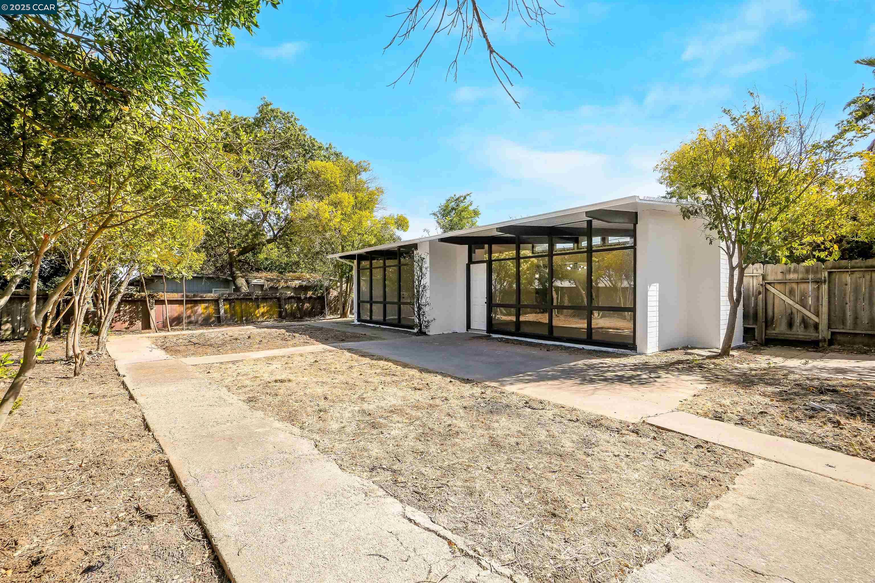 Detail Gallery Image 36 of 41 For 197 Carolos Drive, Pacheco,  CA 94553 - 3 Beds | 2 Baths