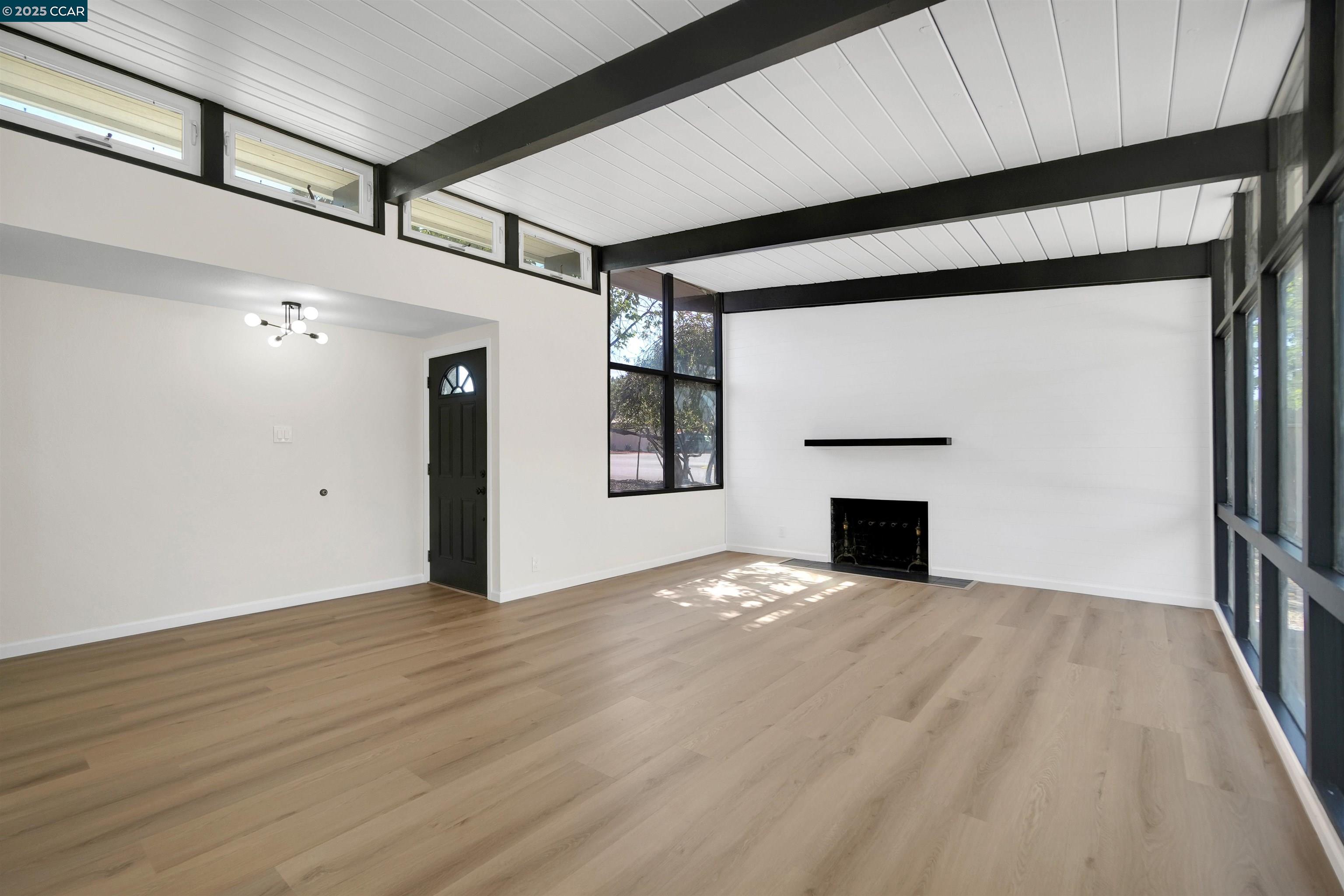 Detail Gallery Image 8 of 41 For 197 Carolos Drive, Pacheco,  CA 94553 - 3 Beds | 2 Baths